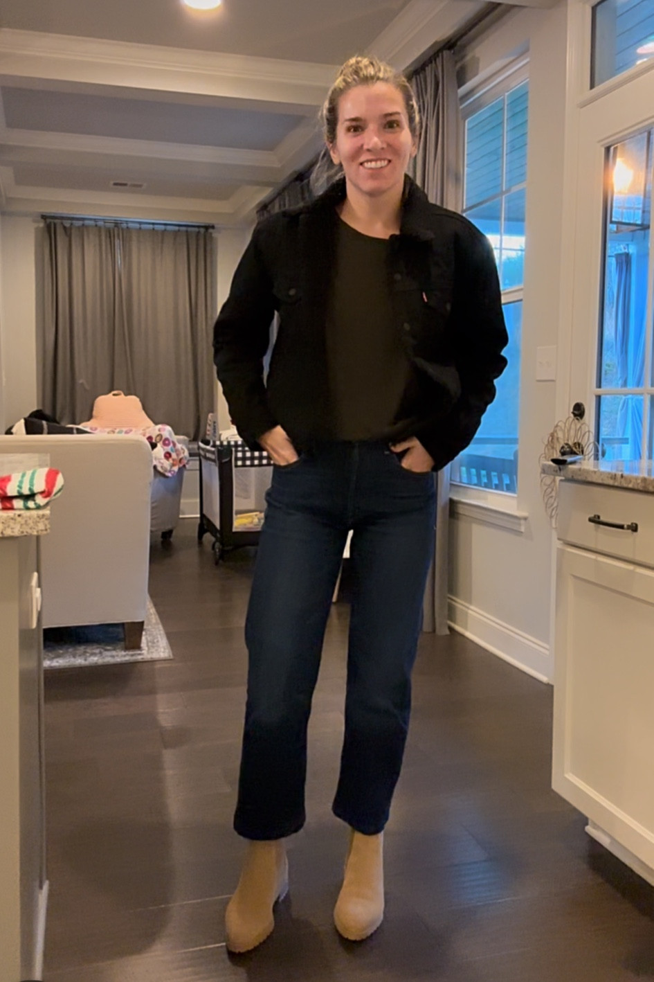 Exact jacket jeans and Chelsea boots straight leg denim all weather shoes suede Sherpa Levi’s jean denim jacket boat neck top straight leg denim stretch soft comfortable mother 

#LTKshoecrush #LTKfindsunder100 #LTKSeasonal