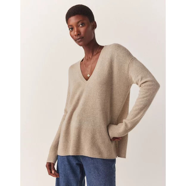 Cashmere Side Split V-Neck Jumper | The White Company (UK)