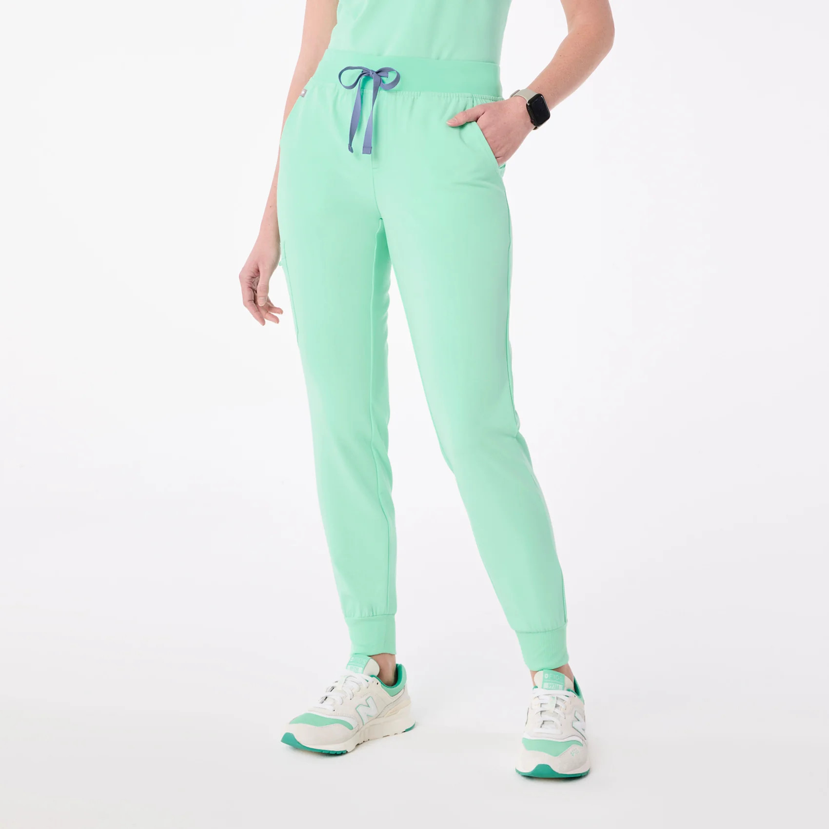 Zamora Jogger Scrub Pants™ | FIGS