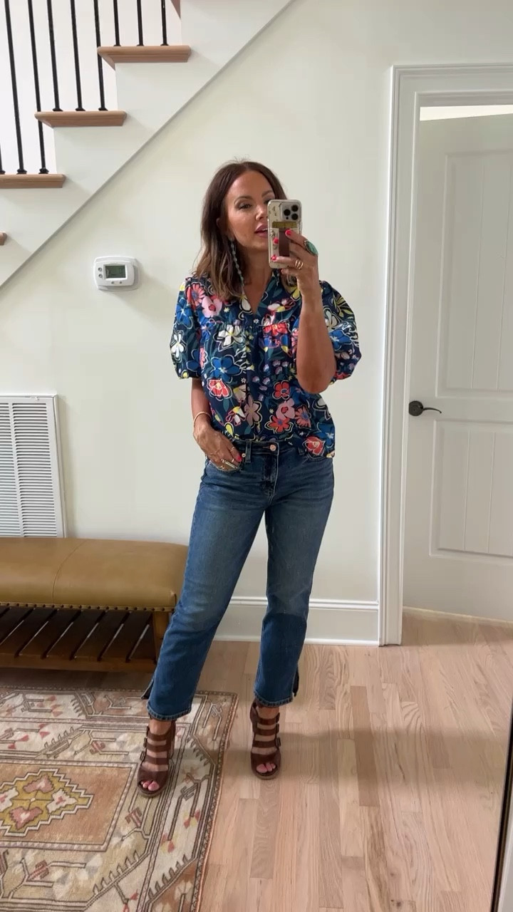 Avara Juliette top and Julia jeans! I’m wearing a medium top and 28 jeans, they’re both TTS. Code BETSY works for 72 hours only! 

#LTKSeasonal #LTKGiftGuide #LTKFind