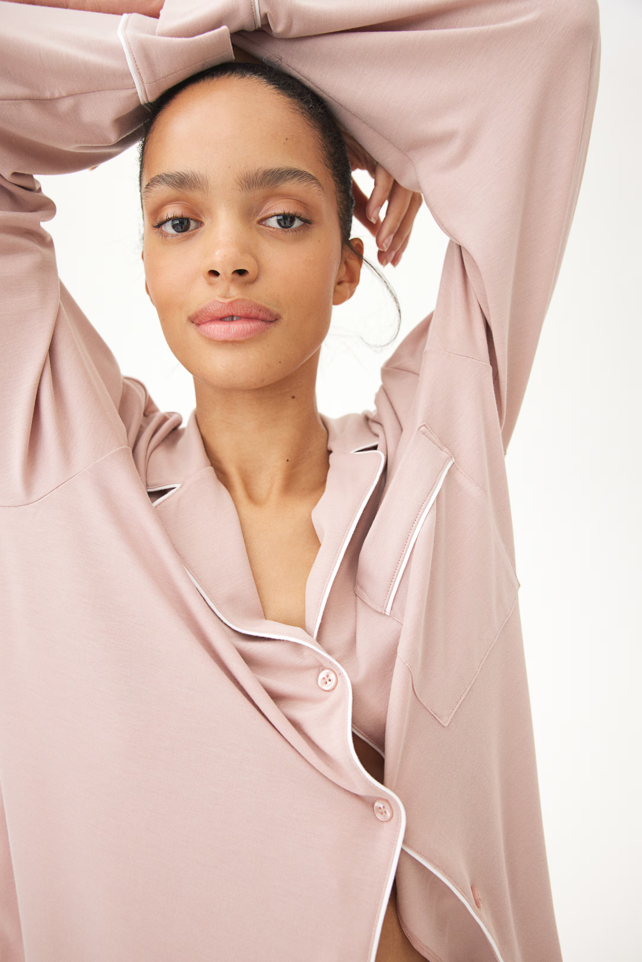 Dusty pink | H&M (US + CA)
