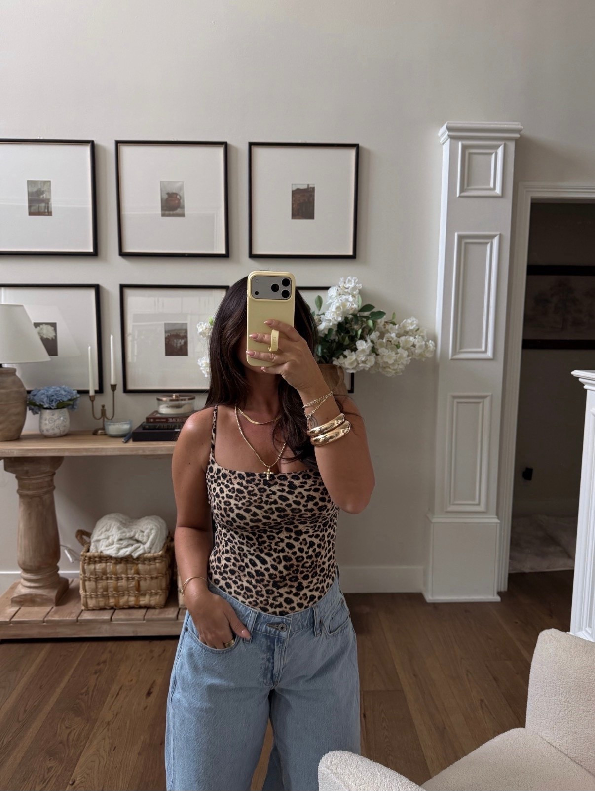 A moment for this leopard bodysuit 🤎

#LTKootd #LTKgrwm #LTKSeasonal