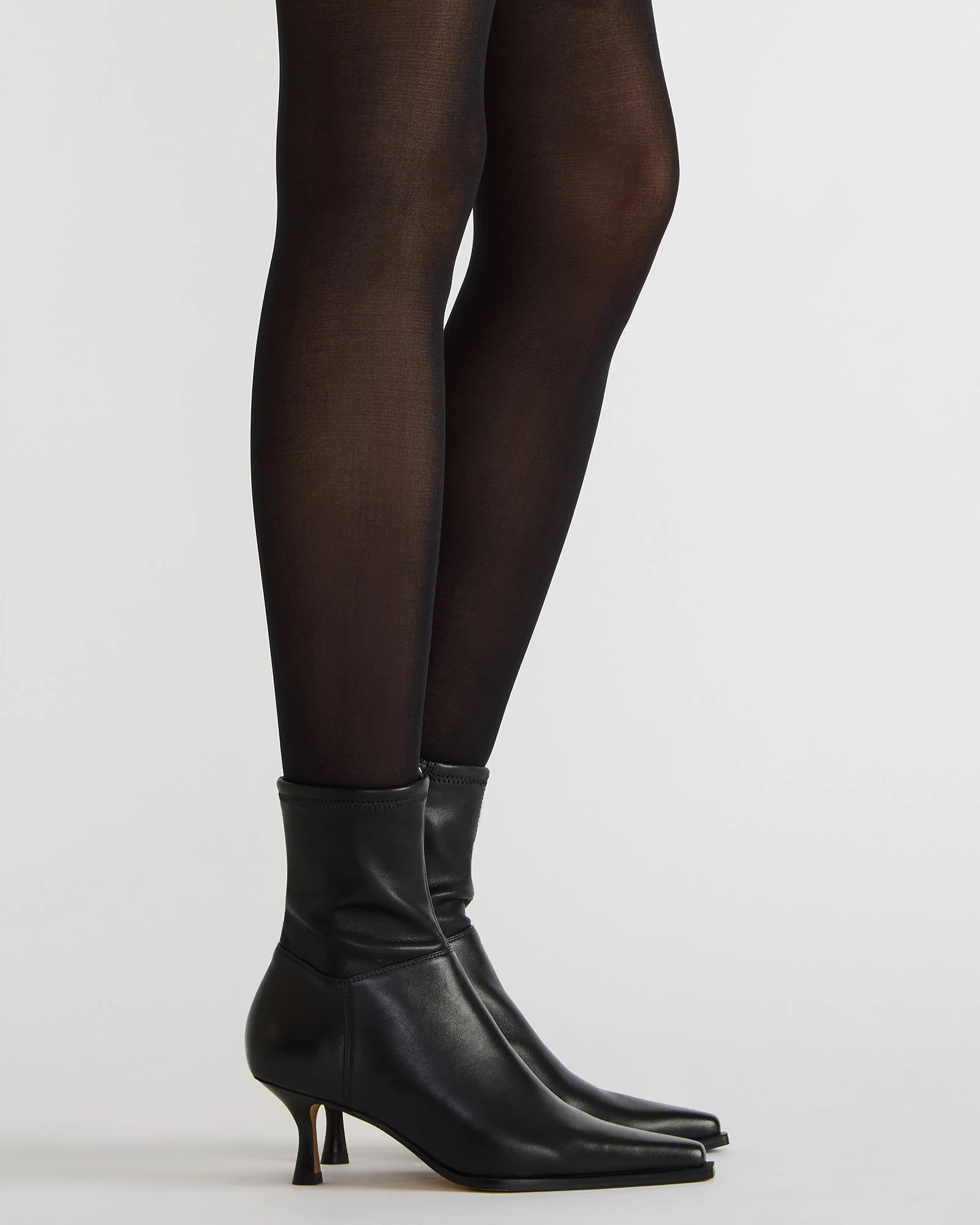 STASIA Black Pointed-Toe Kitten Heel Women's Ankle Boot | Steve Madden (US)