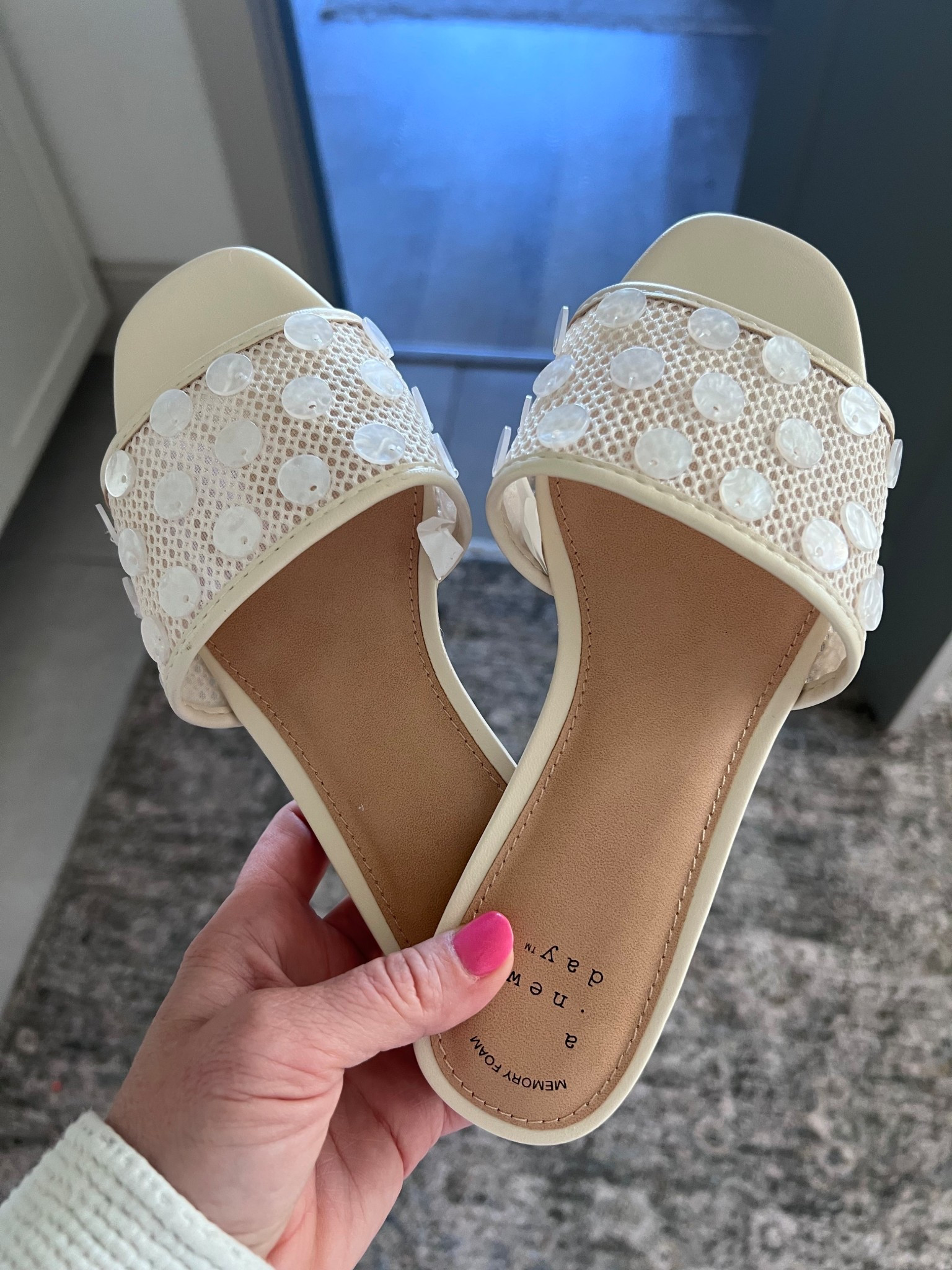 Too cute not to snag!!! 

#LTKdayinmylife #LTKmomlife #LTKSpringSale