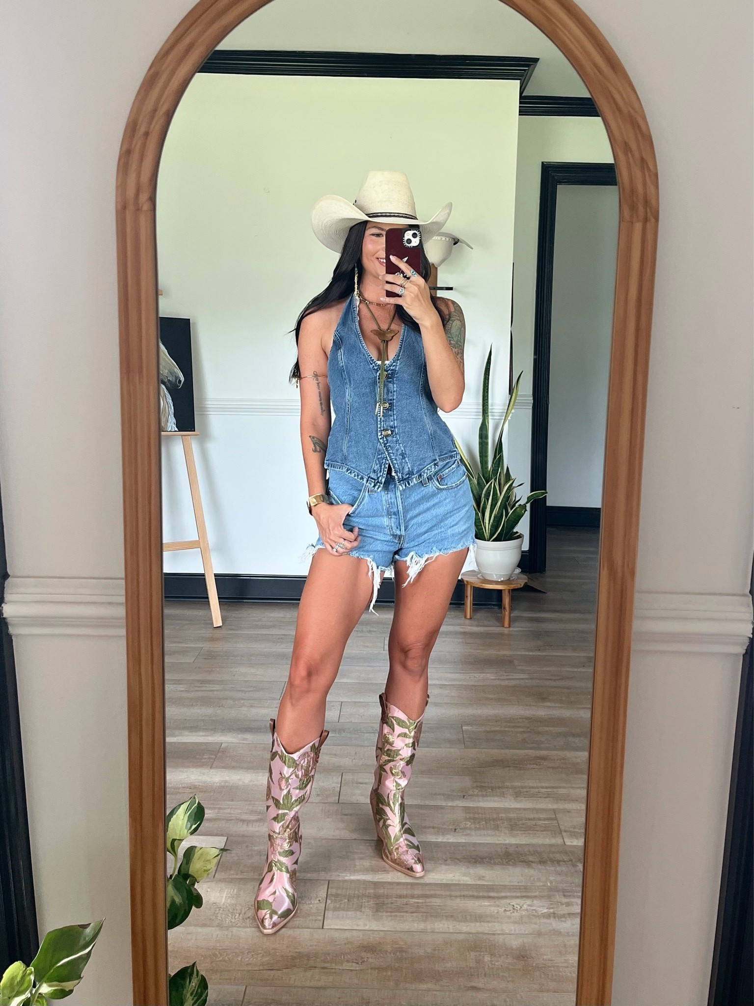 Statement piece : BOOTS 💖 wearing xs in top, 26 shorts, and 6 in boots (size up if between on boots)

#LTKgrwm #LTKootd #LTKSeasonal