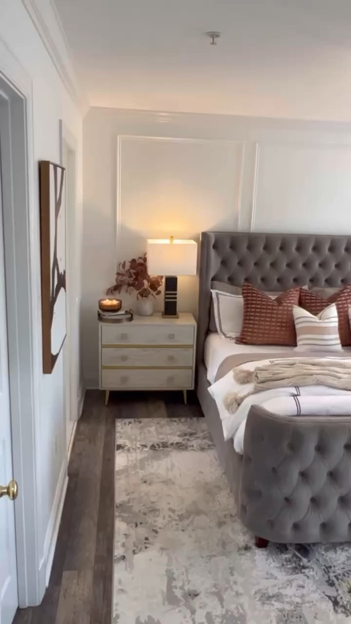 Cozy fall bedroom vibes 🫶🏾🤎

#LTKSeasonal #LTKHome #LTKSaleAlert