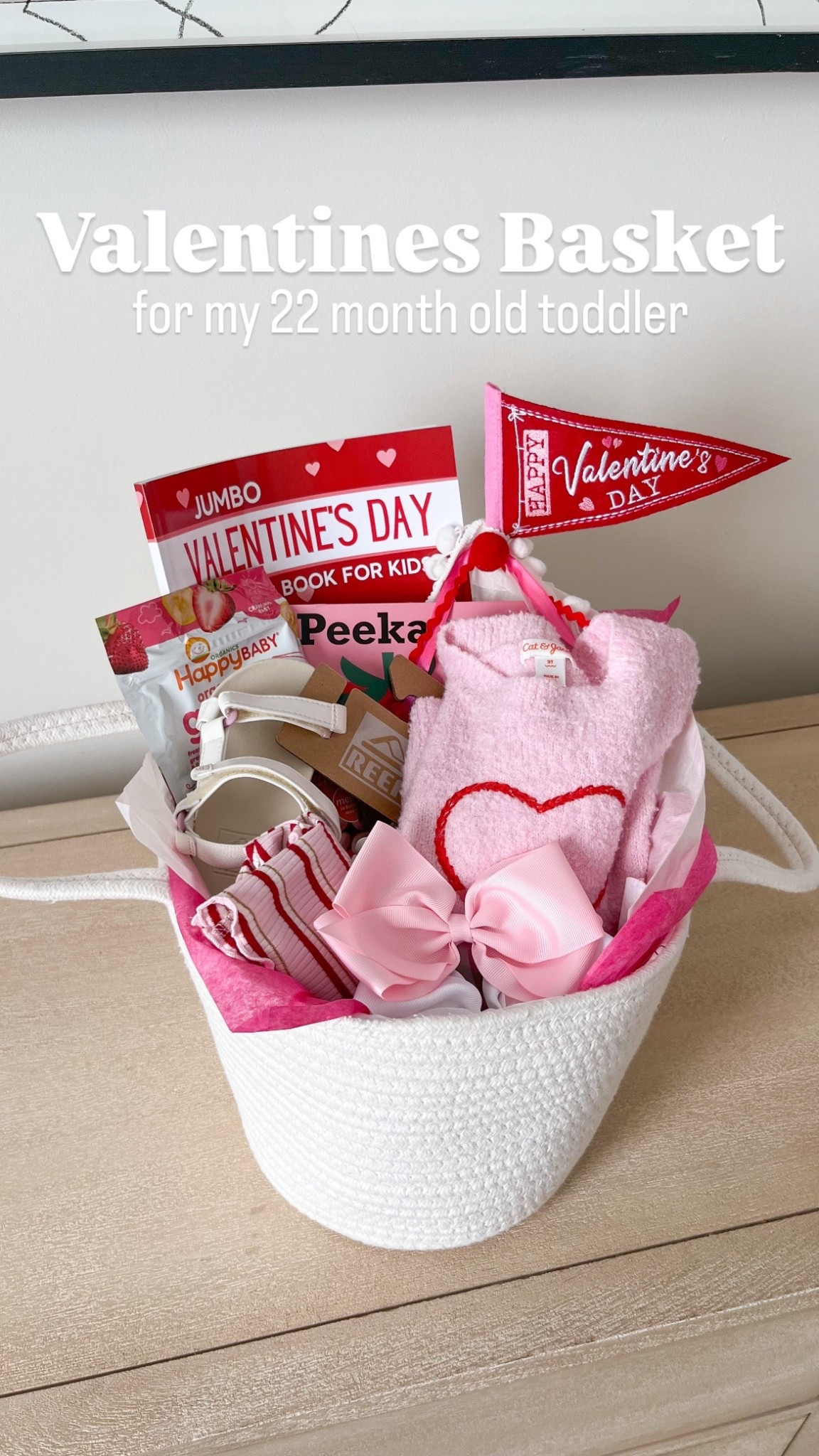 Valentines Basket for my 22 month old toddler girl!💗 filled Mallory’s basket with a valentine coloring book, crayons, Peekaboo Love valentine book (she loves moving all the sliders!), strawberry banana Greek Yogis (never had these before but they looked festive), Reef sandals for the upcoming warm weather, Cat and Jack pink heart sweater, striped pants/leggings, grosgrain bows. 💕 repurposed our diaper caddy as the basket, and the little valentine day pennant flag is from Hobby Lobby!


Baby girl outfit, toddler outfit, target finds, gift guide, baby girl clothes, toddler gift, Valentine’s Day, gift basket

#LTKBaby #LTKmomlife #LTKKids