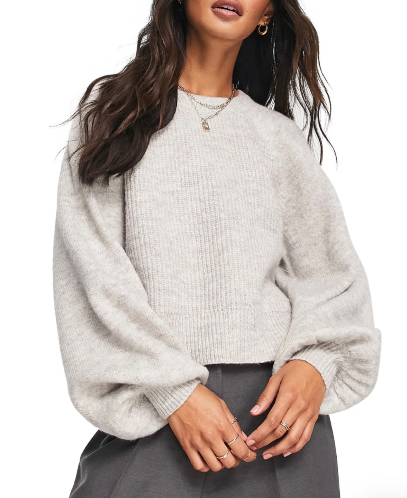 Balloon sweater 
Sweater 
Grey sweater 
Gray sweater 
Fall sweater 
Fall outfit 

#LTKunder100 #LTKstyletip #LTKSeasonal