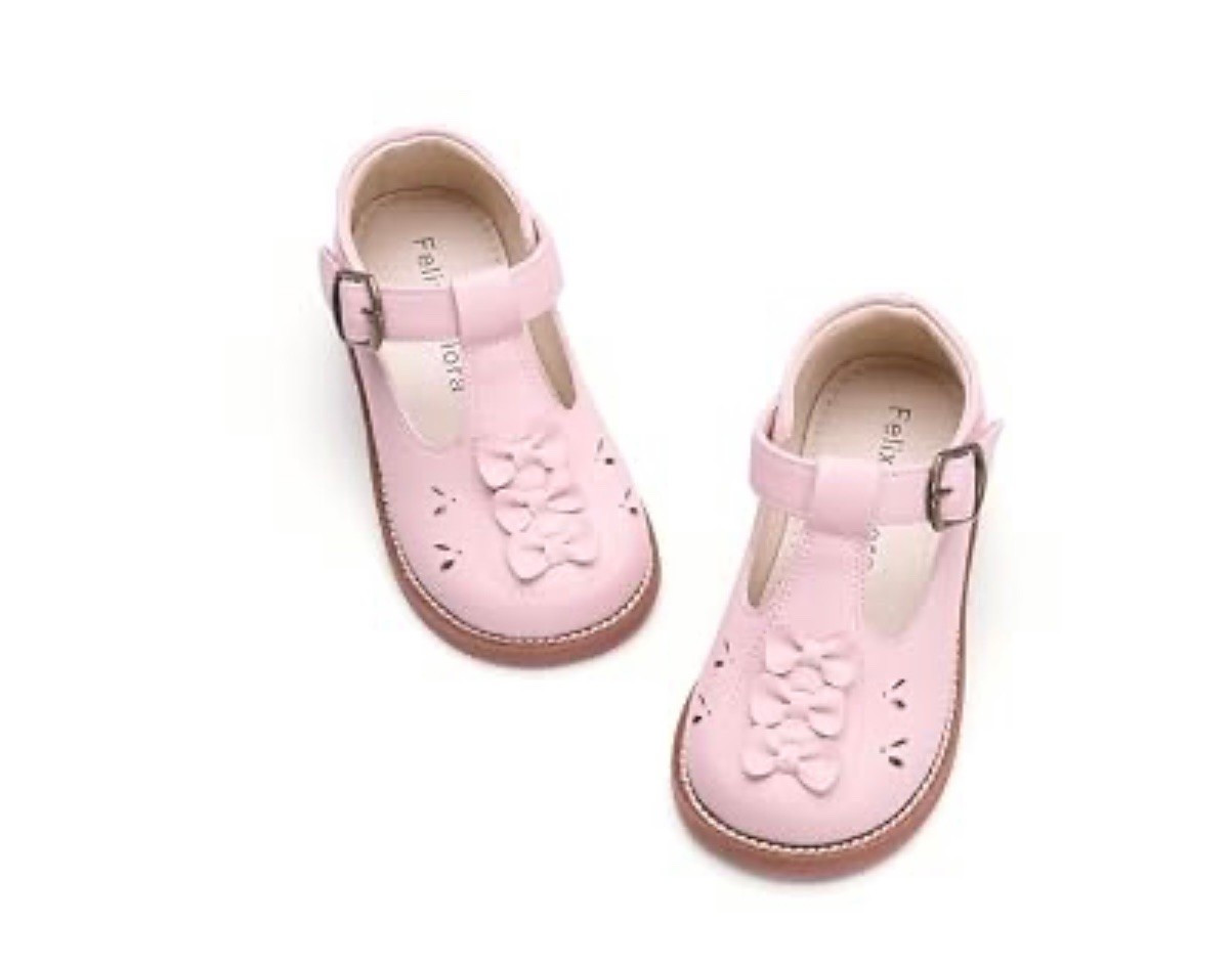 So adorable. #toddlershoes #maryjanes

#LTKKids #LTKmomlife #LTKNYFW