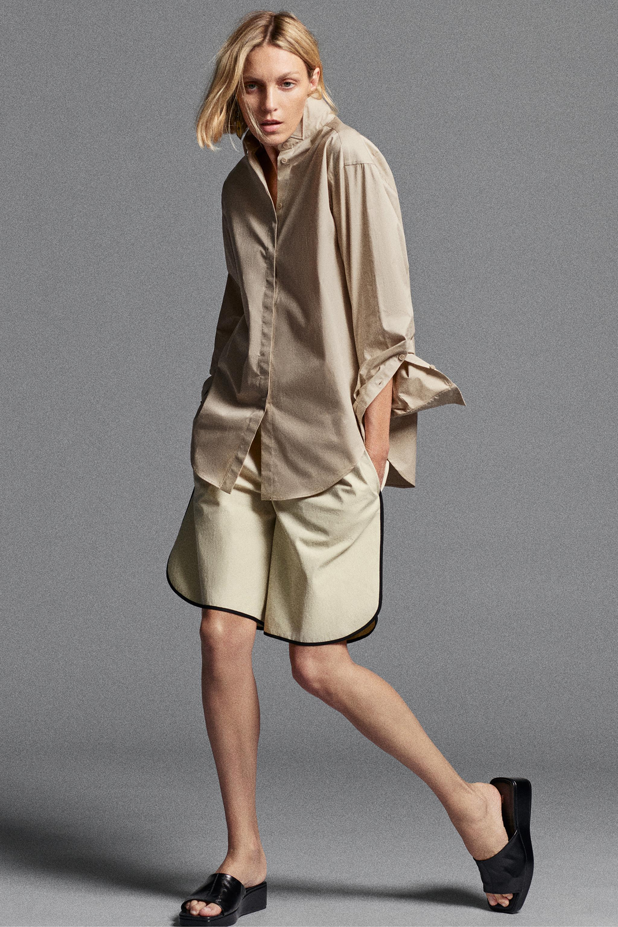 ZARA WOMAN COLLECTION. Bermuda shorts made of cotton-blend yarn. Mid-rise with an elastic waist. ... | Zara US