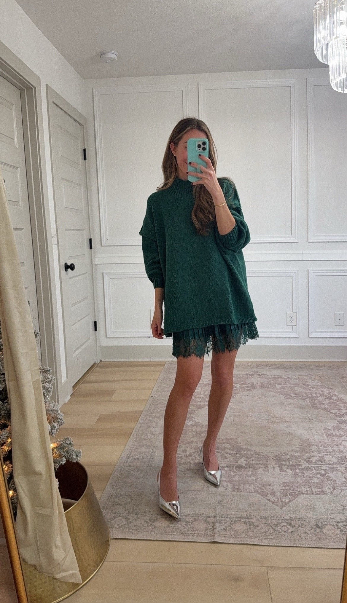 Amazon Holiday outfit

#LTKFindsUnder100 #LTKGiftGuide #LTKHoliday