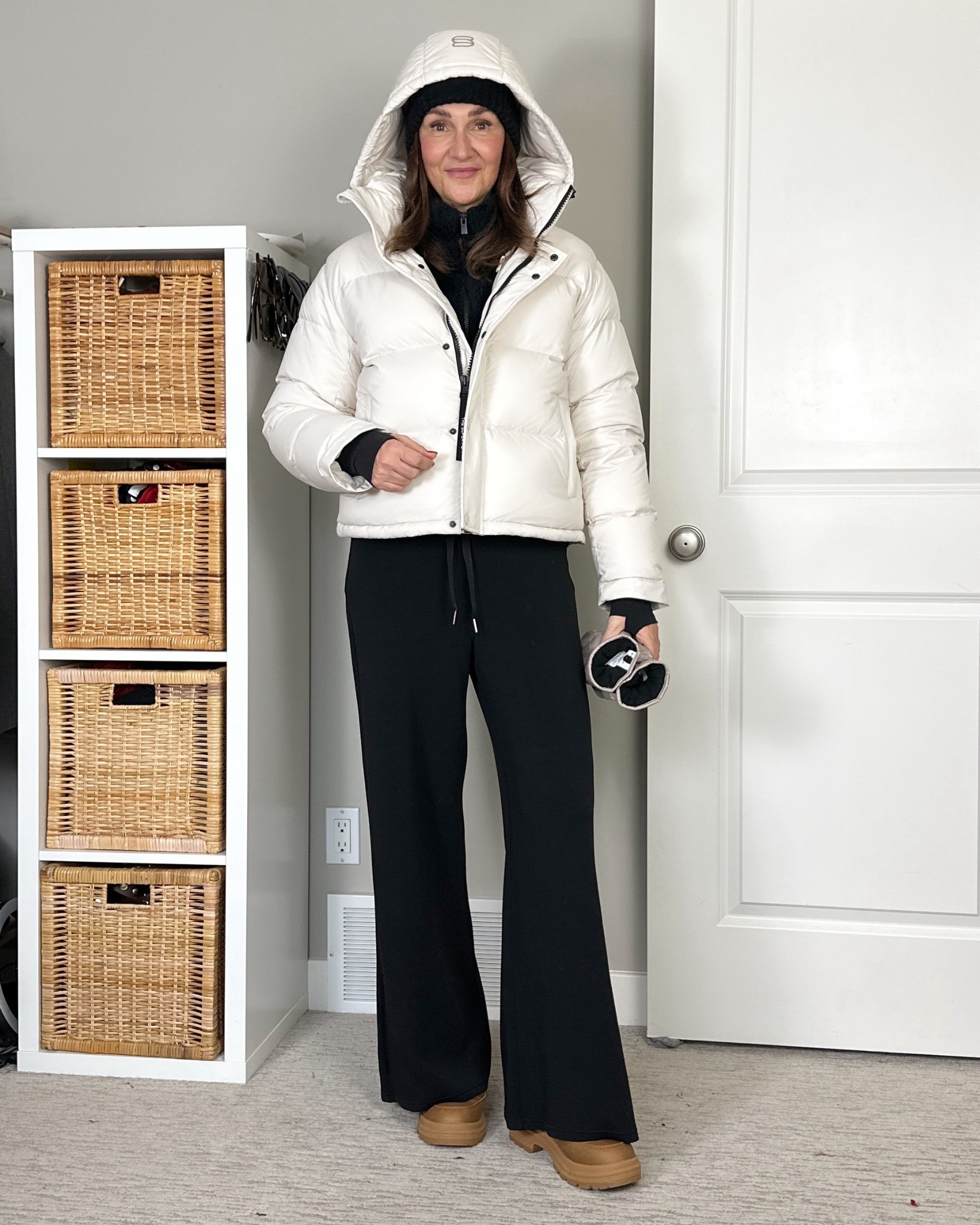 Cold weather errand outfit! I’m 5’ 7” size 4ish wearing my usual size small in the puffer coat, fleece top and lounge pants. 
I can’t link the boots, brand is Vivaia


#LTKSeasonal #LTKdayinmylife #LTKootd