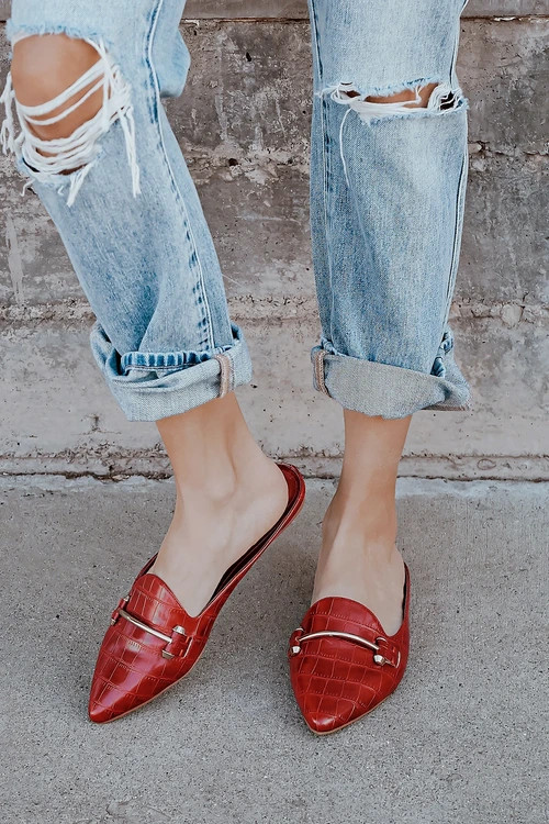 Chelsie Red Crocodile Embossed Pointed-Toe Loafer Slides | Lulus (US)