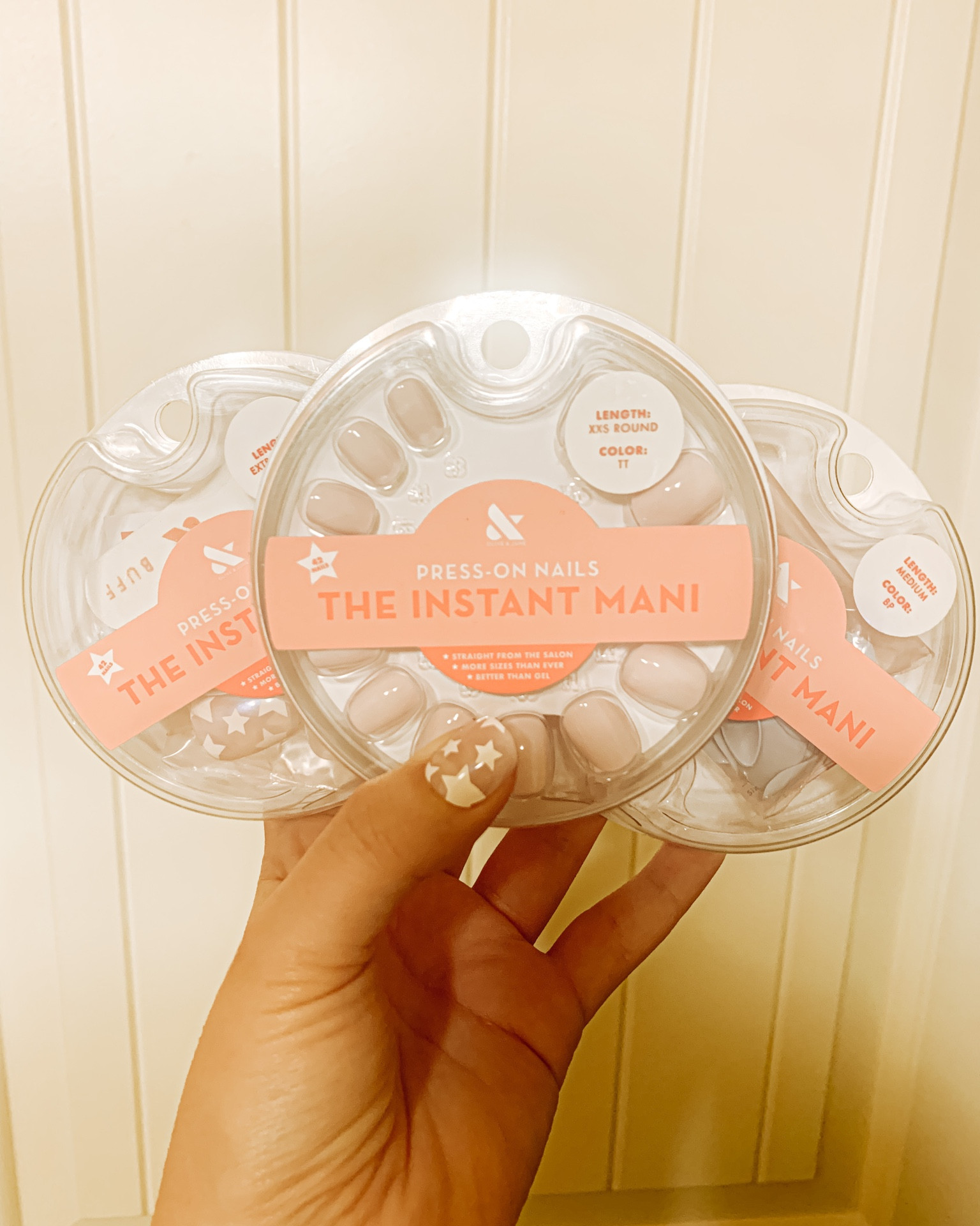 Olive & June Press-Ons ftw 🤩

I looooove having my nails done but simply do not have the time to go get them done in this season of life! Just discovered these press-ons & they are a GAME CHANGER! First set I tried stayed on a week before one finally popped off!

#LTKunder50 #LTKbeauty