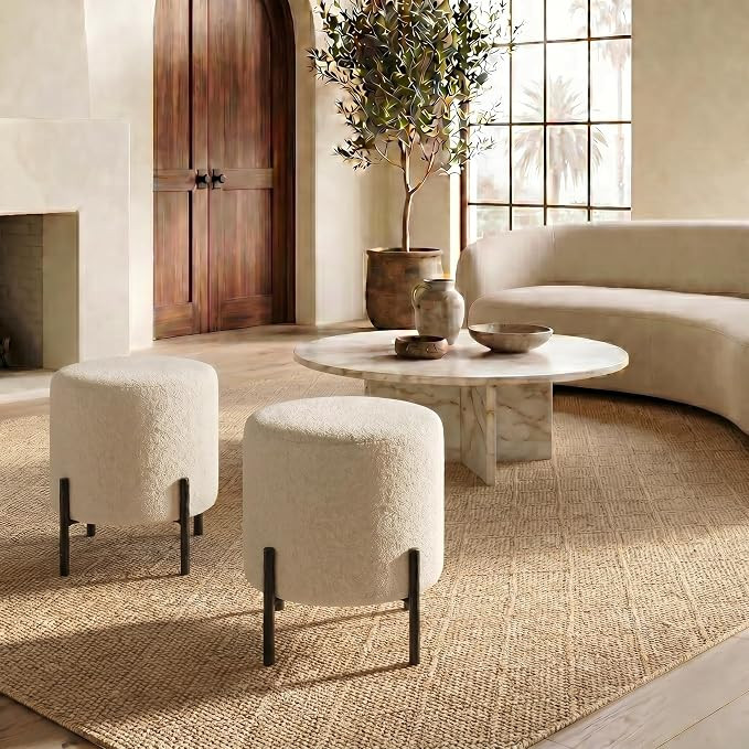 SAFAVIEH Couture Collection Jessa Ivory/Black Boucle Round Ottoman (Fully Assembled) | Amazon (US)