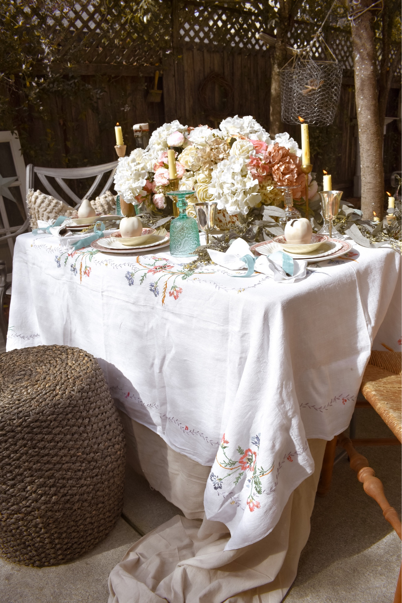 A spring Tablescape with mix match of new & vintage. #LTKfinds #LTKeastertable #LTKsoringtable #LTKhomedecor #LTKstyle #LTKglassware #LTKvintage

#LTKeurope #LTKhome #LTKU