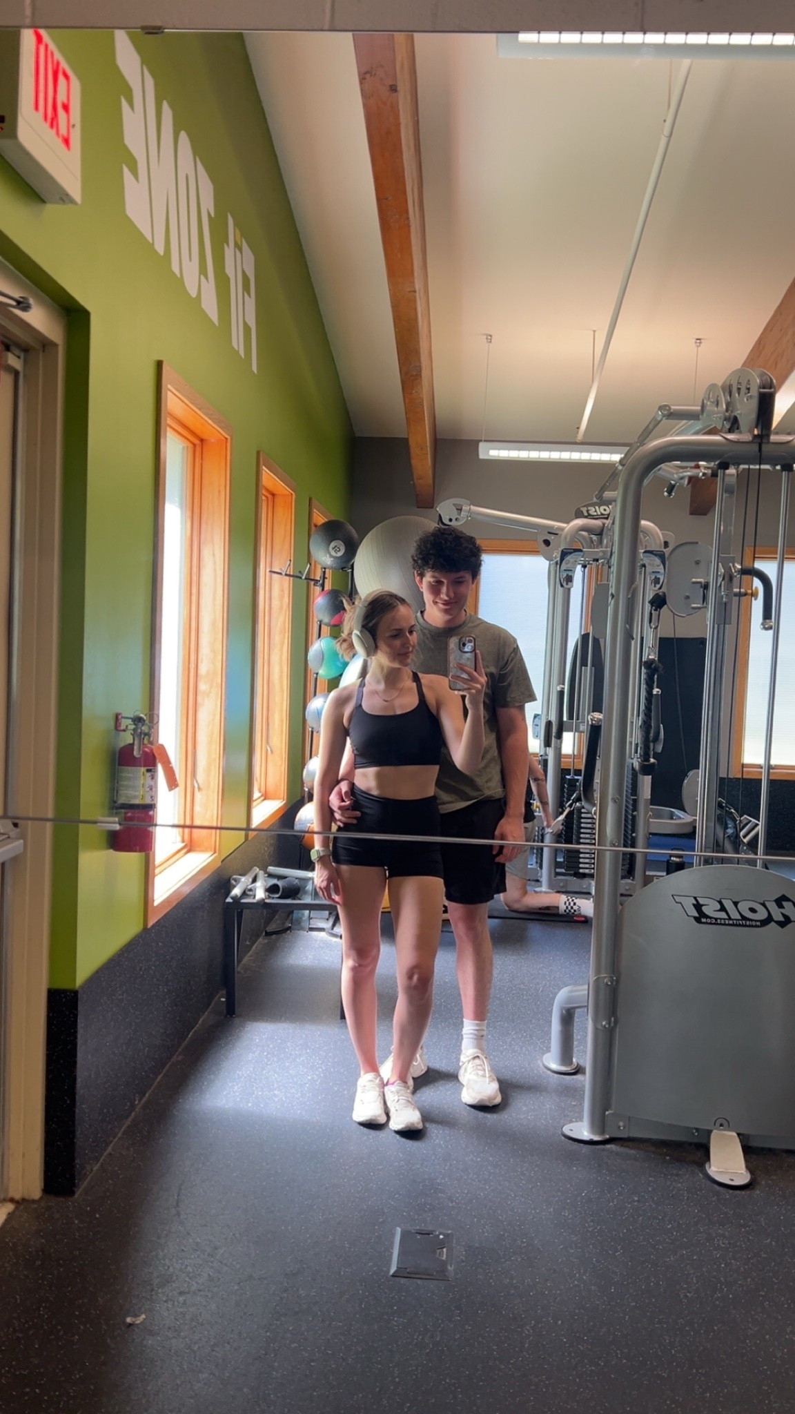 gym date with my man 🤍

#LTKActive #LTKfitnessgoals #LTKPetite