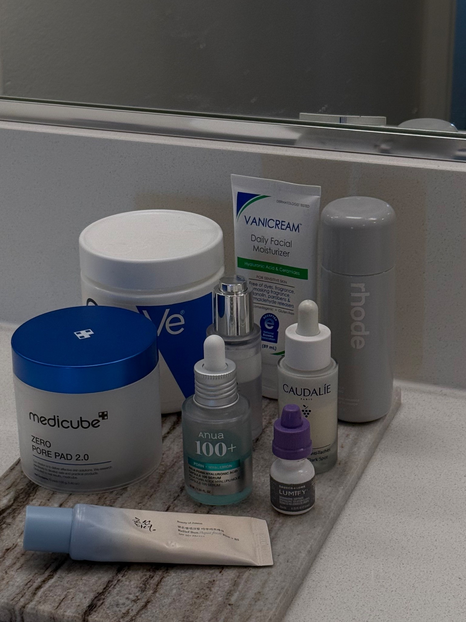 My daily skincare routine 🤍💧 

#LTKBeauty #LTKFindsUnder50 #LTKStyleTip