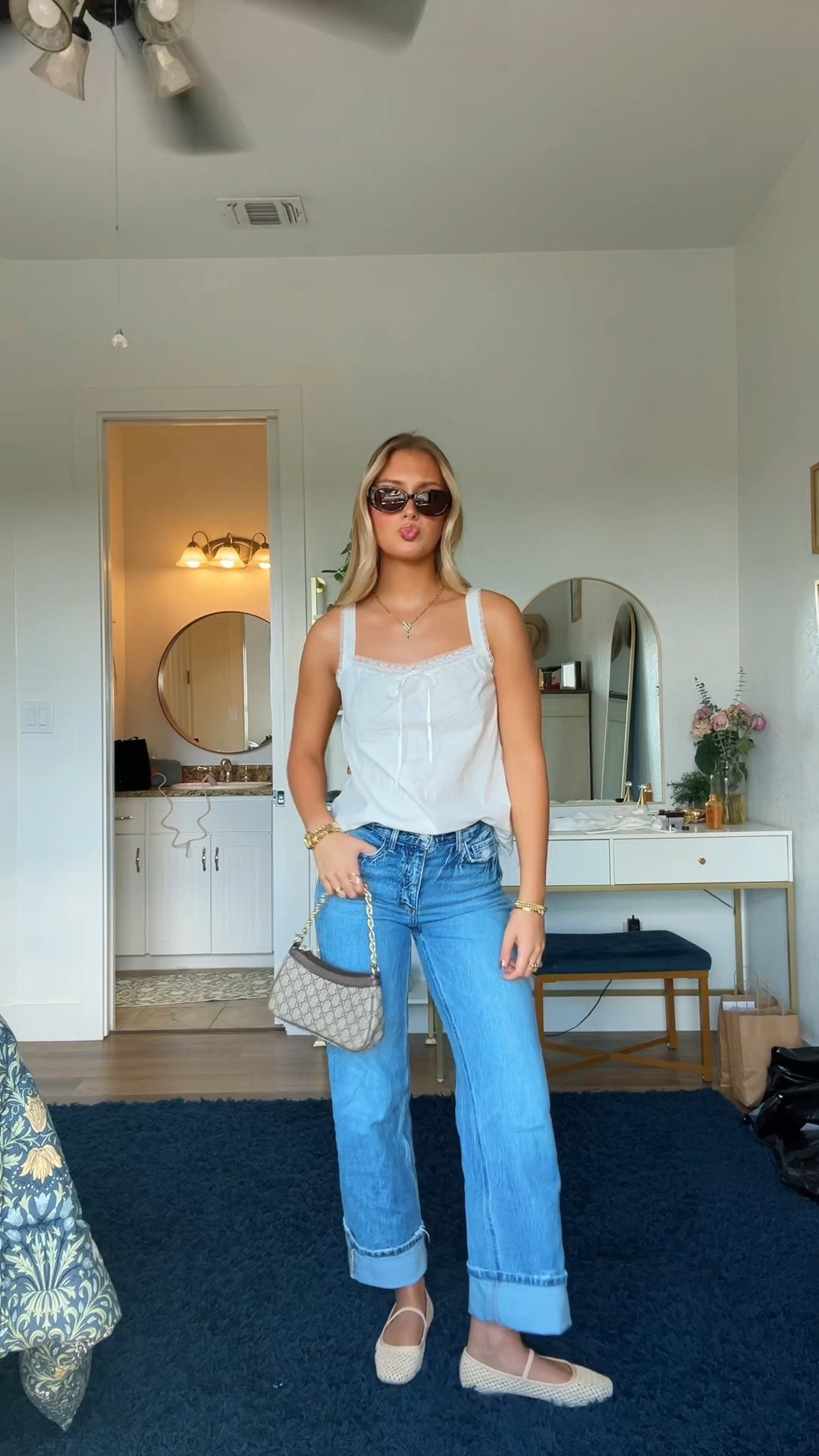 Simple and cute! 👖🤍

#LTKStyleTip #LTKFindsUnder100 #LTKSeasonal