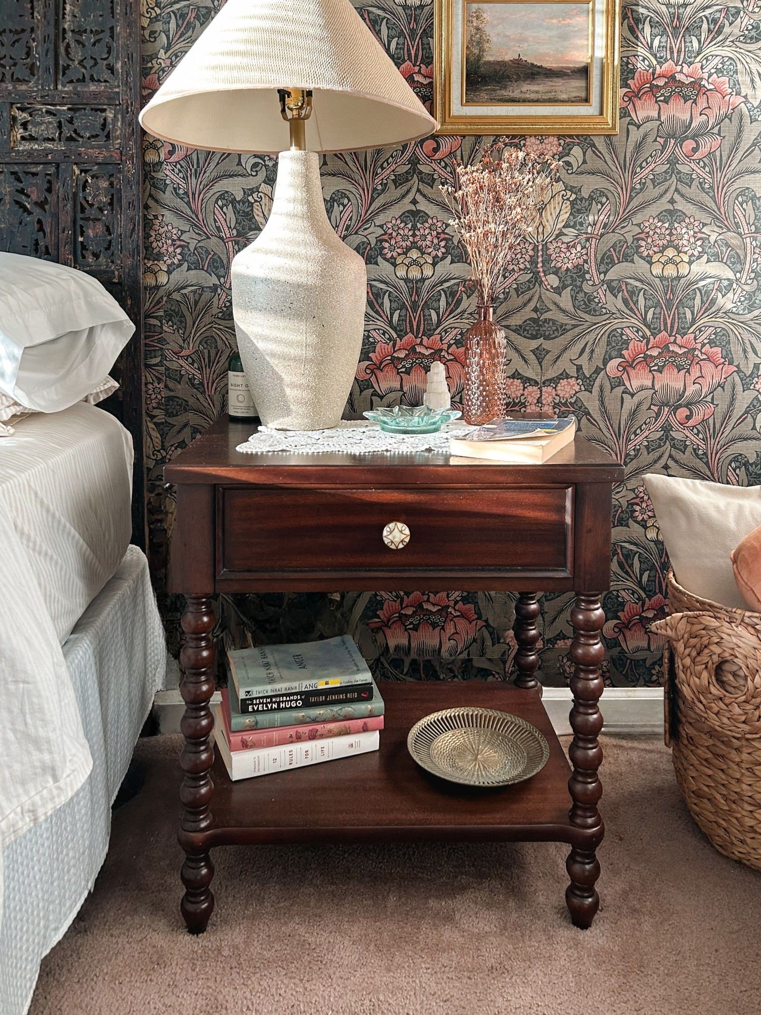 My favorite nightstand is over 60% OFF for Presidents’ Day- only on @Wayfair! Finally ordered a second one to match! 🥂

#LTKSaleAlert #LTKHome