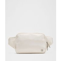 Everywhere Belt Bag Large with Long Strap 2L | Lululemon (US)