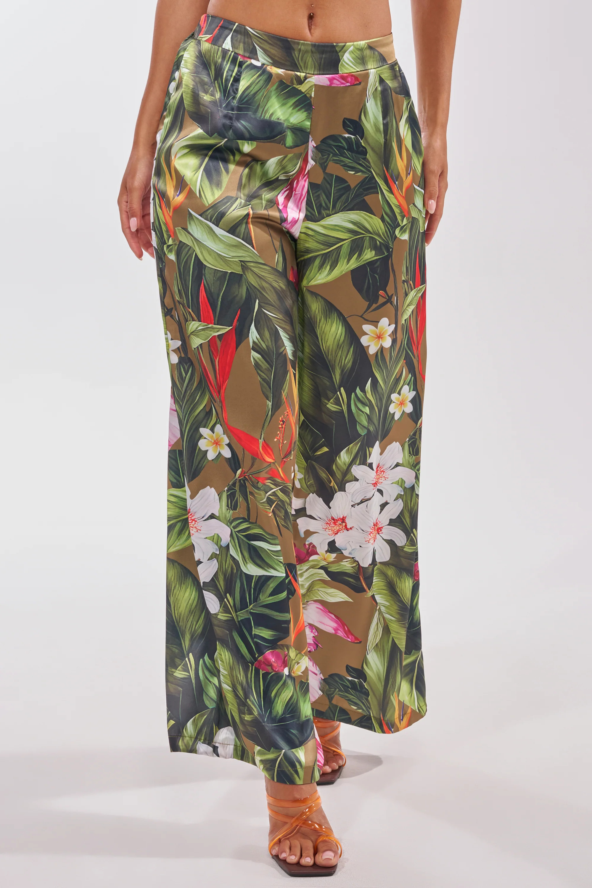 INTO THE WILD FLORAL TROUSER | AKIRA