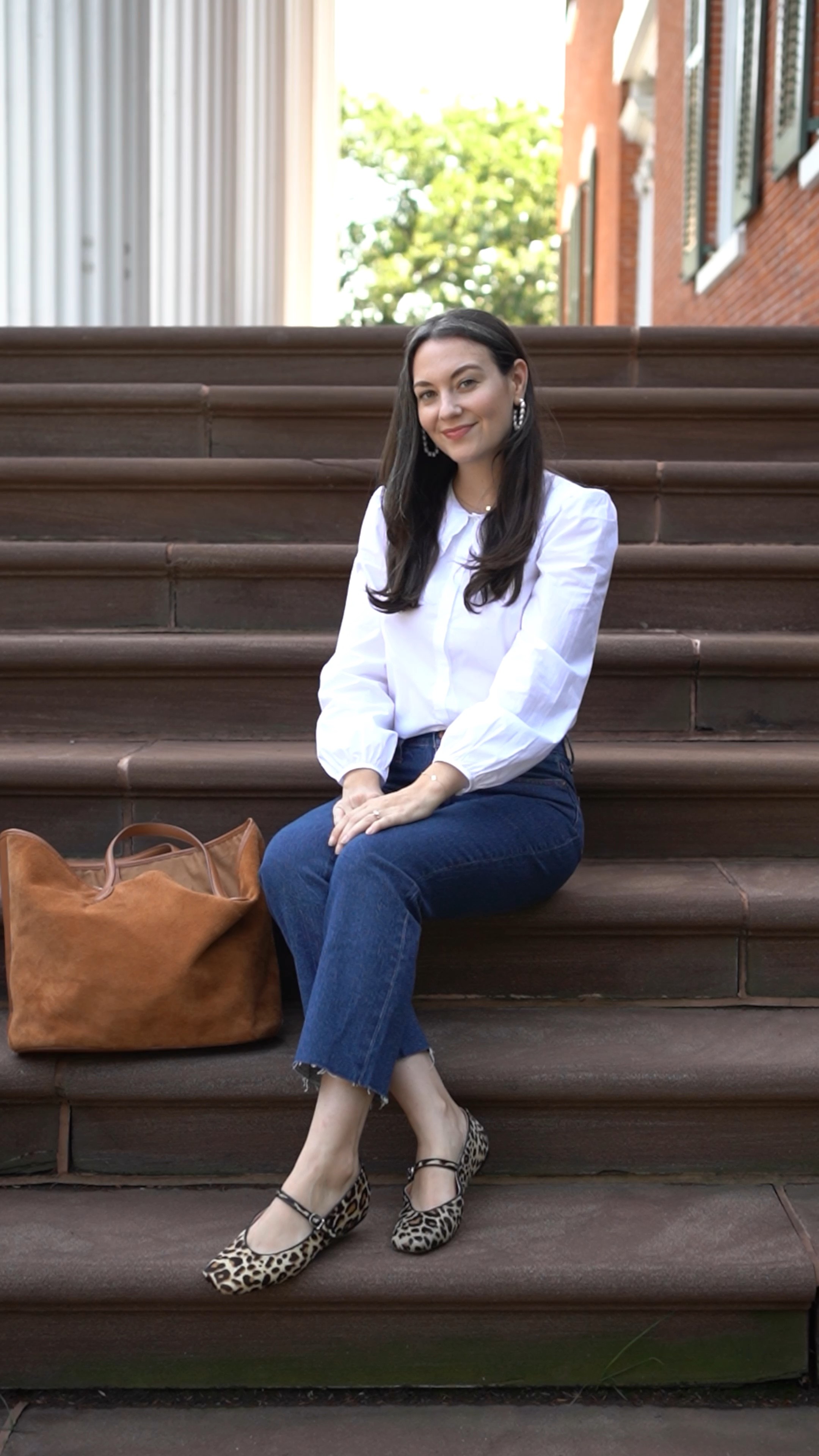 Reaching for all the classics from @jcrew this fall! 🍂This is my official fall outfit formula: a crisp white button up, comfortable jeans, and punchy flats. #injcrew #ad

#LTKshoecrush #LTKSeasonal