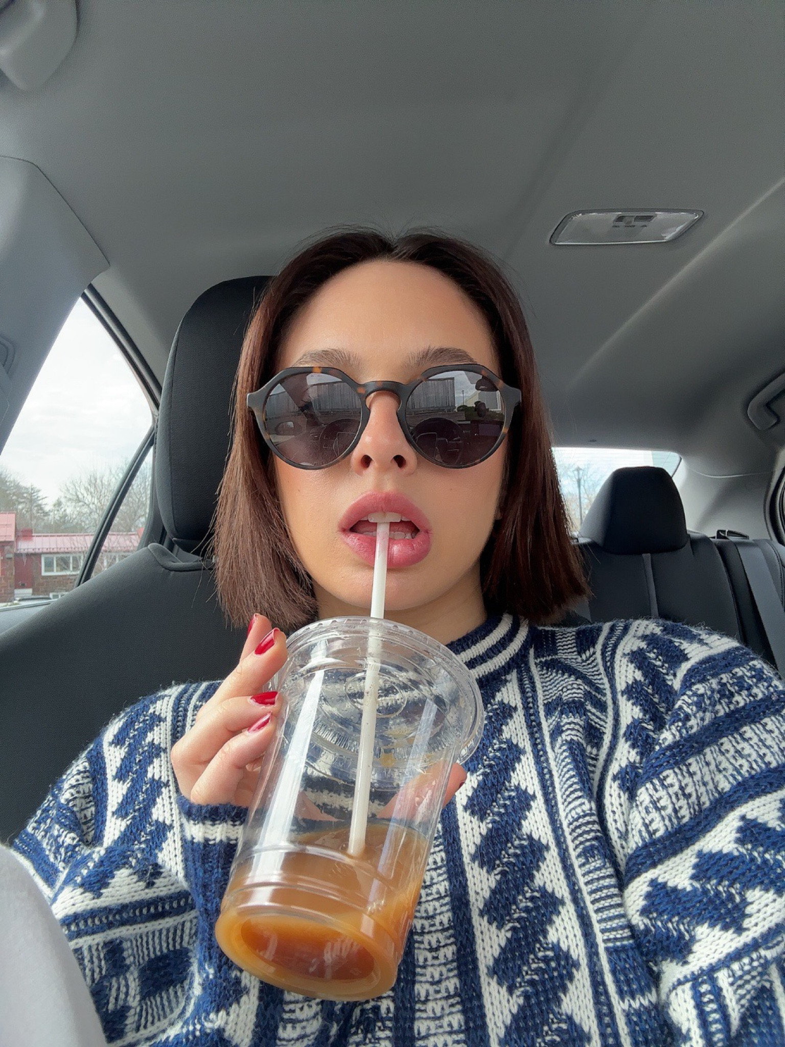 my current go to sunglasses 🫶🏻

#LTKSeasonal #LTKfindsunder50