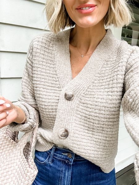 Restock alert on this cardigan! I am wearing an XS! It comes in a few other colors and is 30% off 👏

Loverly Grey, fall outfit 

#LTKfindsunder50 #LTKstyletip #LTKSeasonal