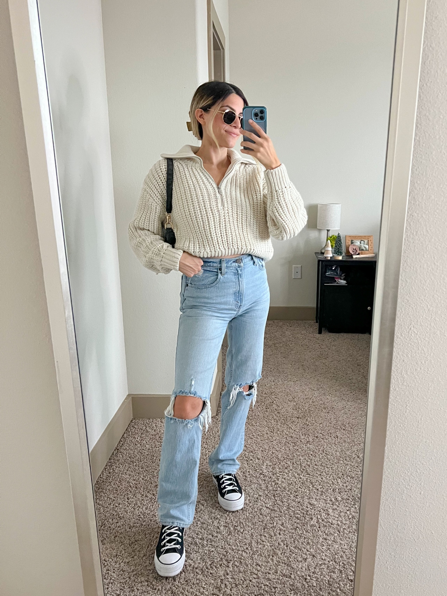 Casual fall ootd 🤍
Size S in half zip sweater 
26/2 regular in jeans 


half zip sweater, chunky sweater outfit, casual outfits, fall sweaters, knit sweater, Abercrombie jeans, relaxed jeans, Abercrombie 90s jeans, neutral fall outfit, fall style, fall outfit inspo, fall outfits

#LTKSeasonal #LTKCyberWeek