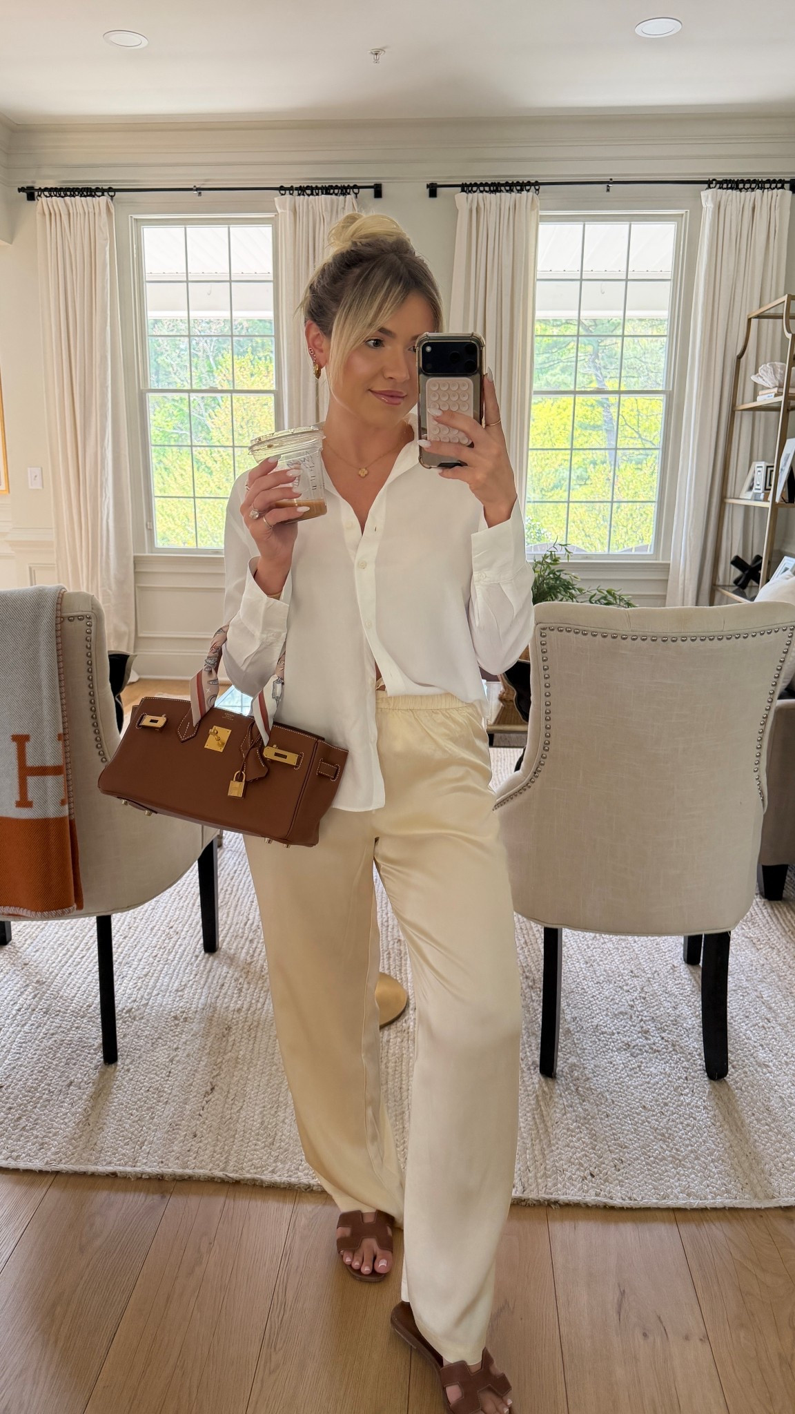 Love me a neutral moment ✨

#LTKgrwm #LTKootd #LTKdayinmylife