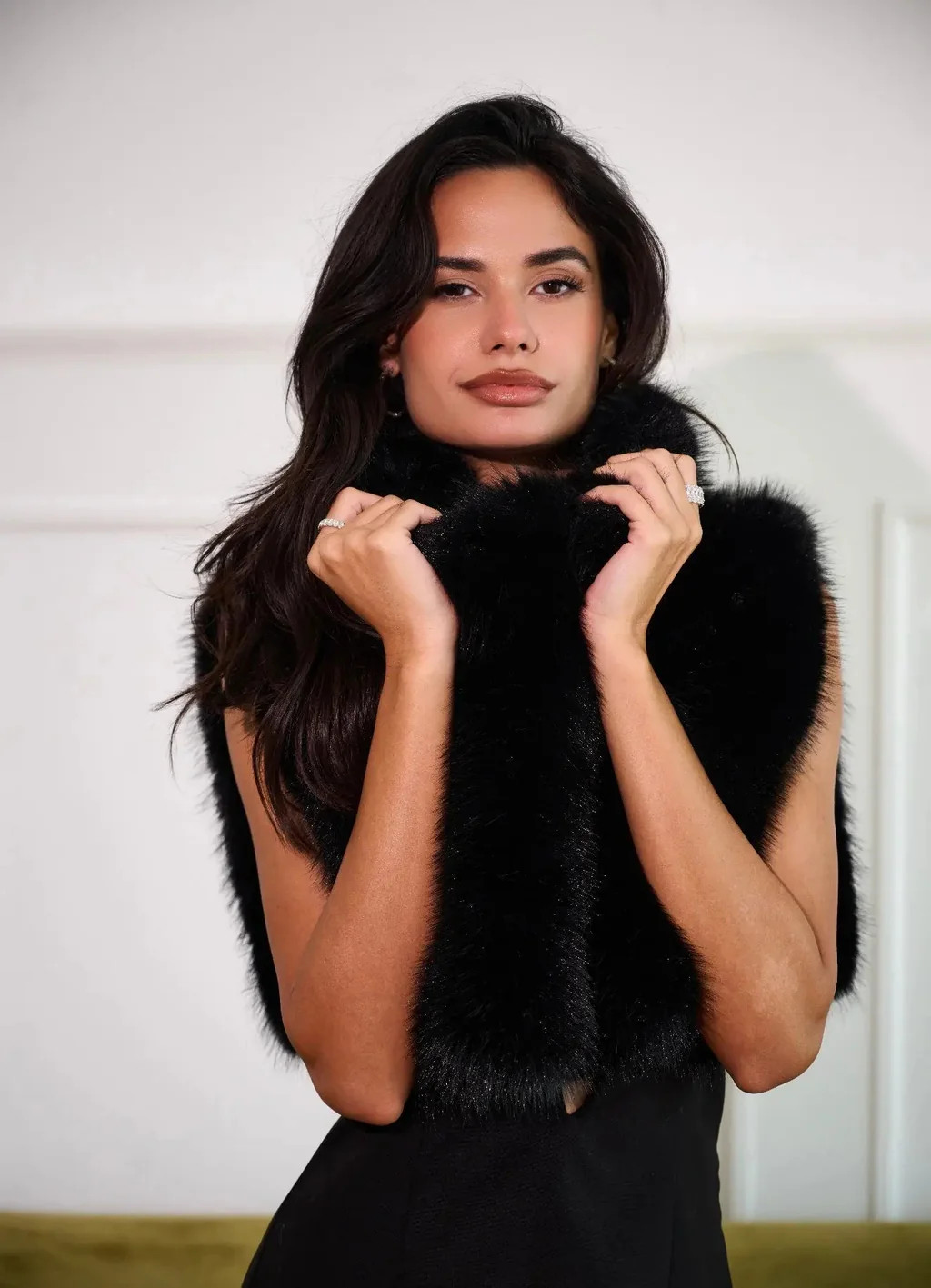 Aspen Black Cape | ALB London