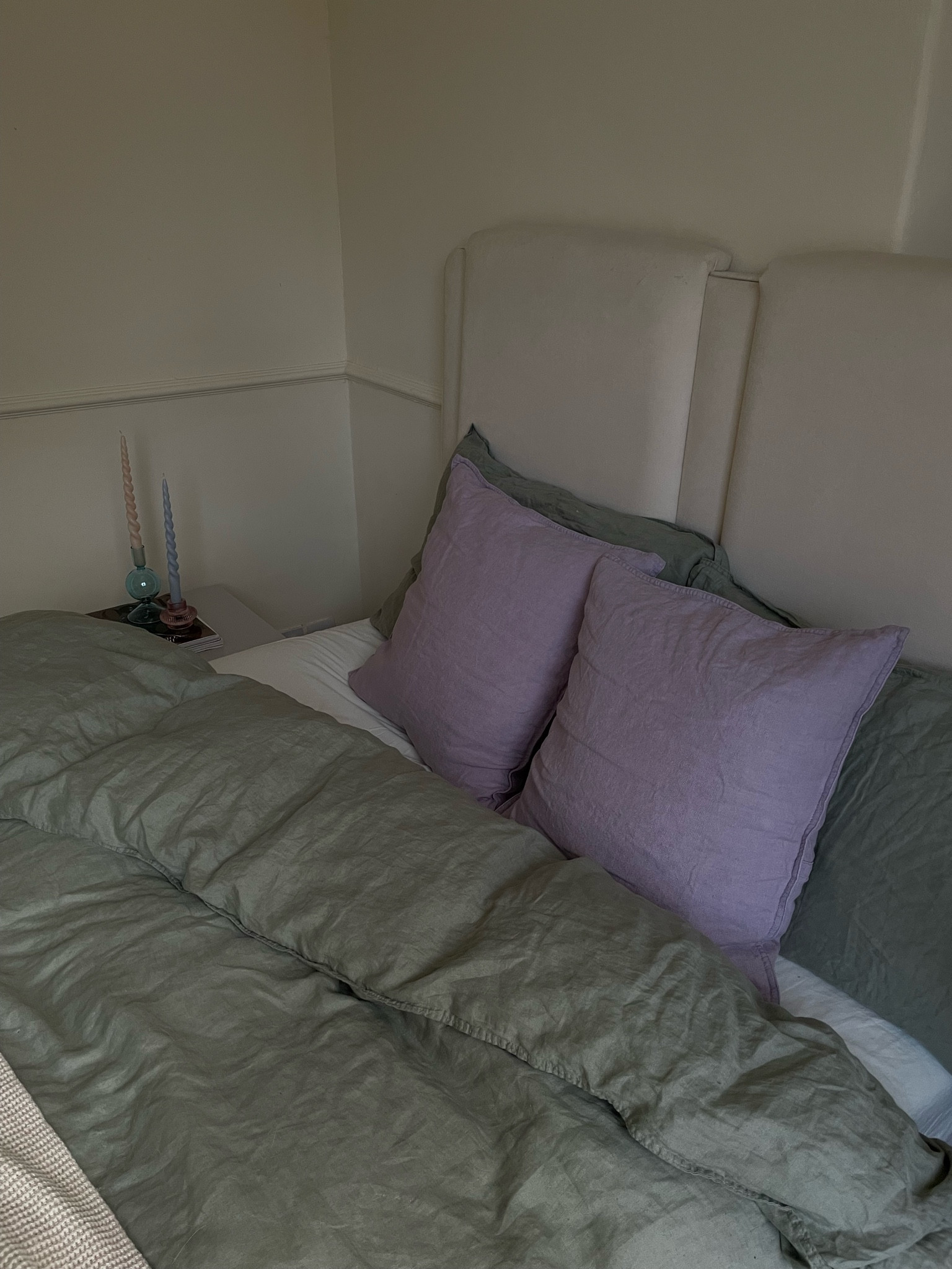 the best way to add colour in your rental home, colourful bedding 🤍

#freshbedding #linenbedding #neutralbedroom #simplestyling #neutralhomedecor #bedroomstyling #hmm #hm #hmhome #luxurybedding
#bedroominspo #bedroomideas #interiorstyling #beddingsets #myhometoday #freshsheets #bedroomdecor #spotmyhouse #minimalhouse #minimalhome #beigehome #beigeaesthetic #wabisabiinteriors #wabisabistyle #japandiinterior #japandistyle #aesthetics #theposterclub minimal bedroom, beige bedroom, neutral bedroom, neutral home, neutral home decor, minimal decor

#LTKstyletip #LTKhome #LTKeurope