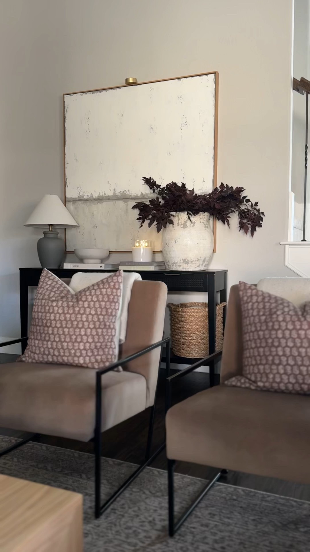 Living room home decor 
Console table decor 


#LTKHome #LTKSaleAlert