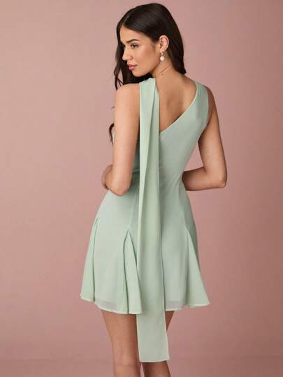 Enchnt Spring/Summer Romantic Women Green Tie Ribbon Cutout Design Sleeveless Mini Dress, Fashion... | SHEIN