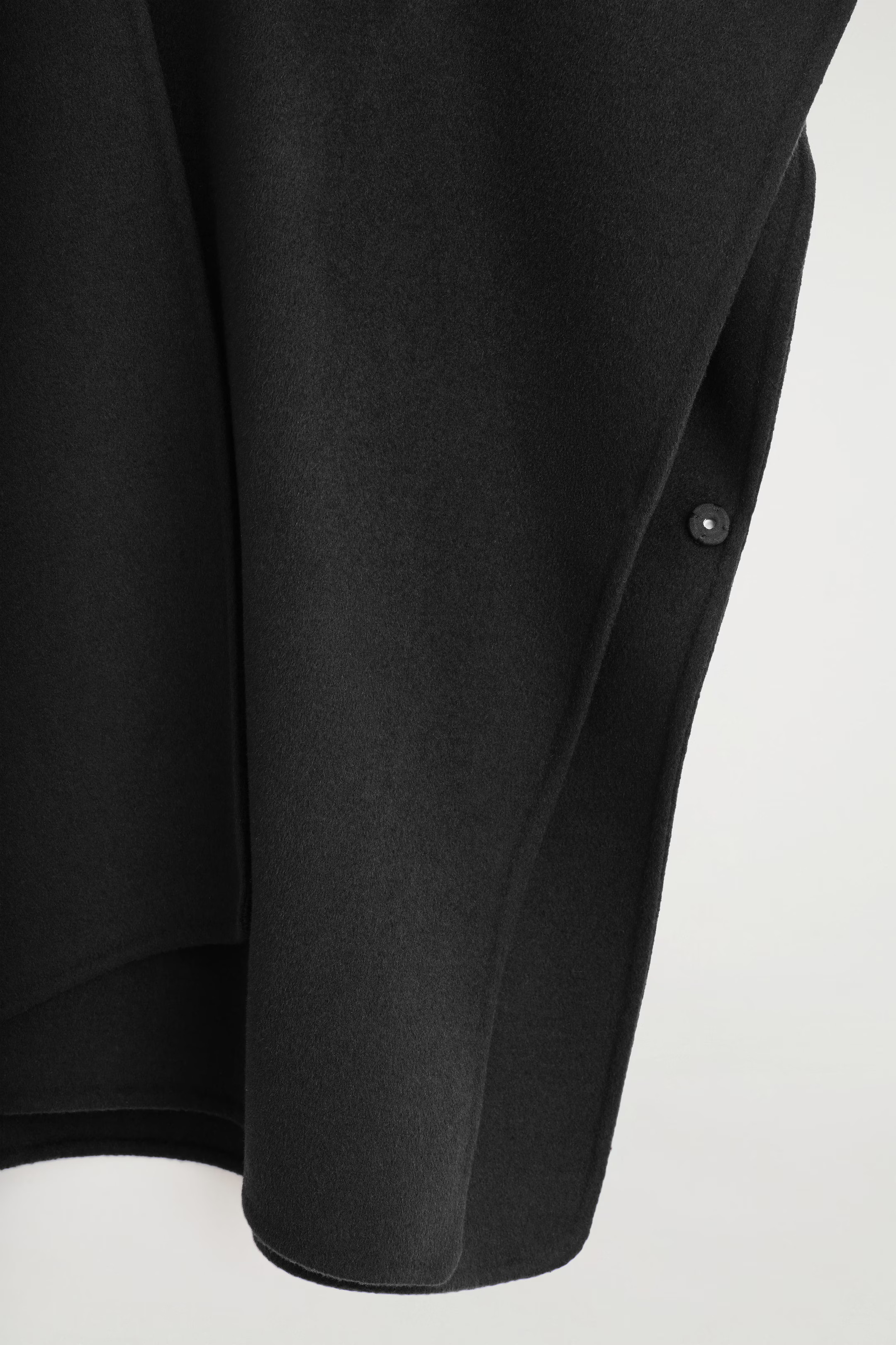 DOUBLE-FACED WOOL SCARF CAPE - BLACK | COS US | COS (US)