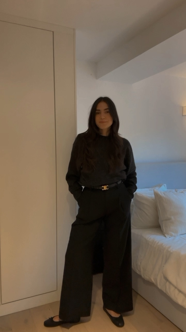 The ultimate workwear look for December! This is my go to at the moment so gorgeous! 

#LTKGift 

Workwear, & other stories, grey jumper, classy look , smart casual, h&m

#LTKworkwear #LTKfindsunder100 #LTKSeasonal