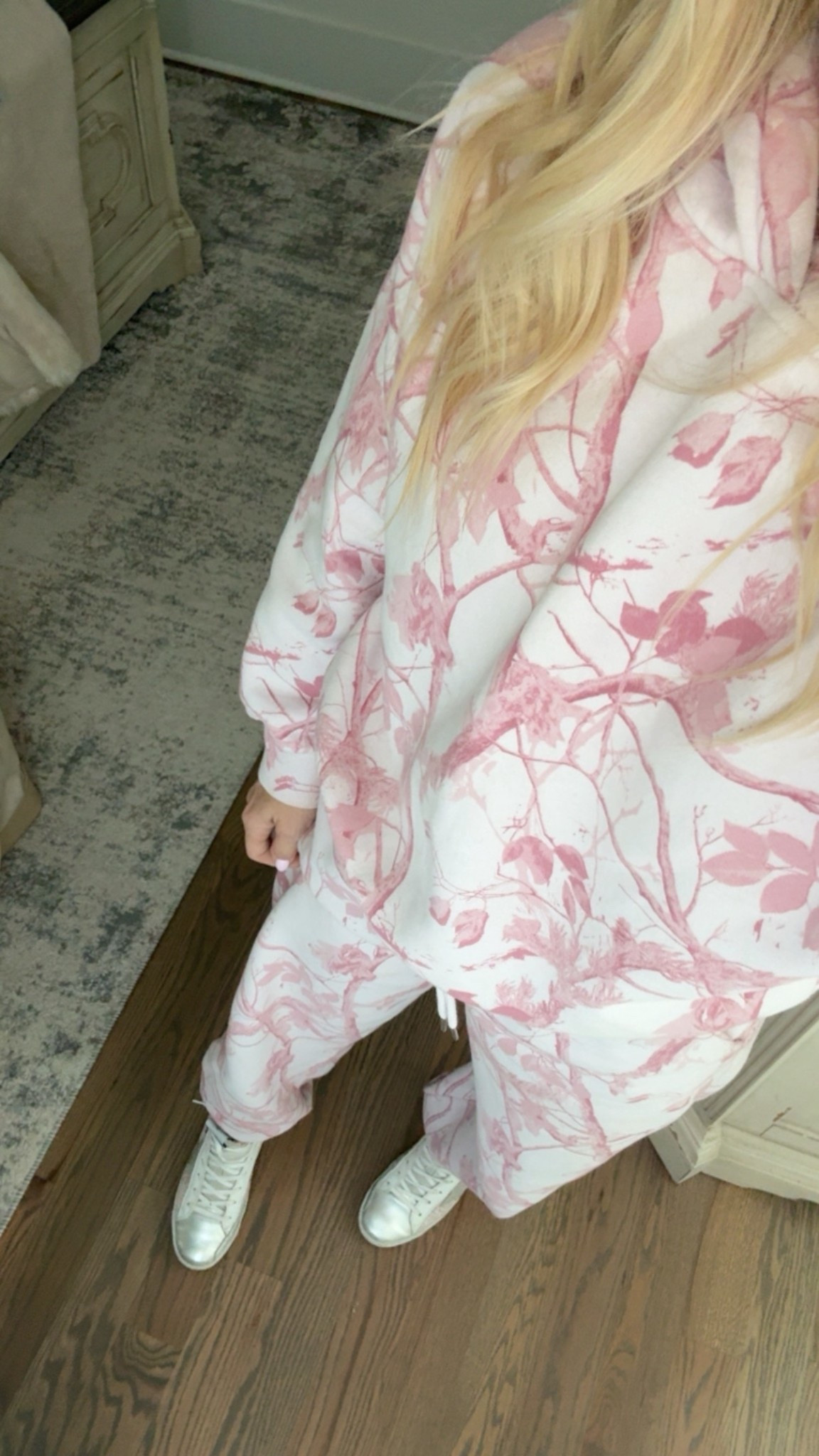 Comfiest pink sweatsuit. Small in both pieces  

#LTKTravel #LTKootd #LTKSaleAlert