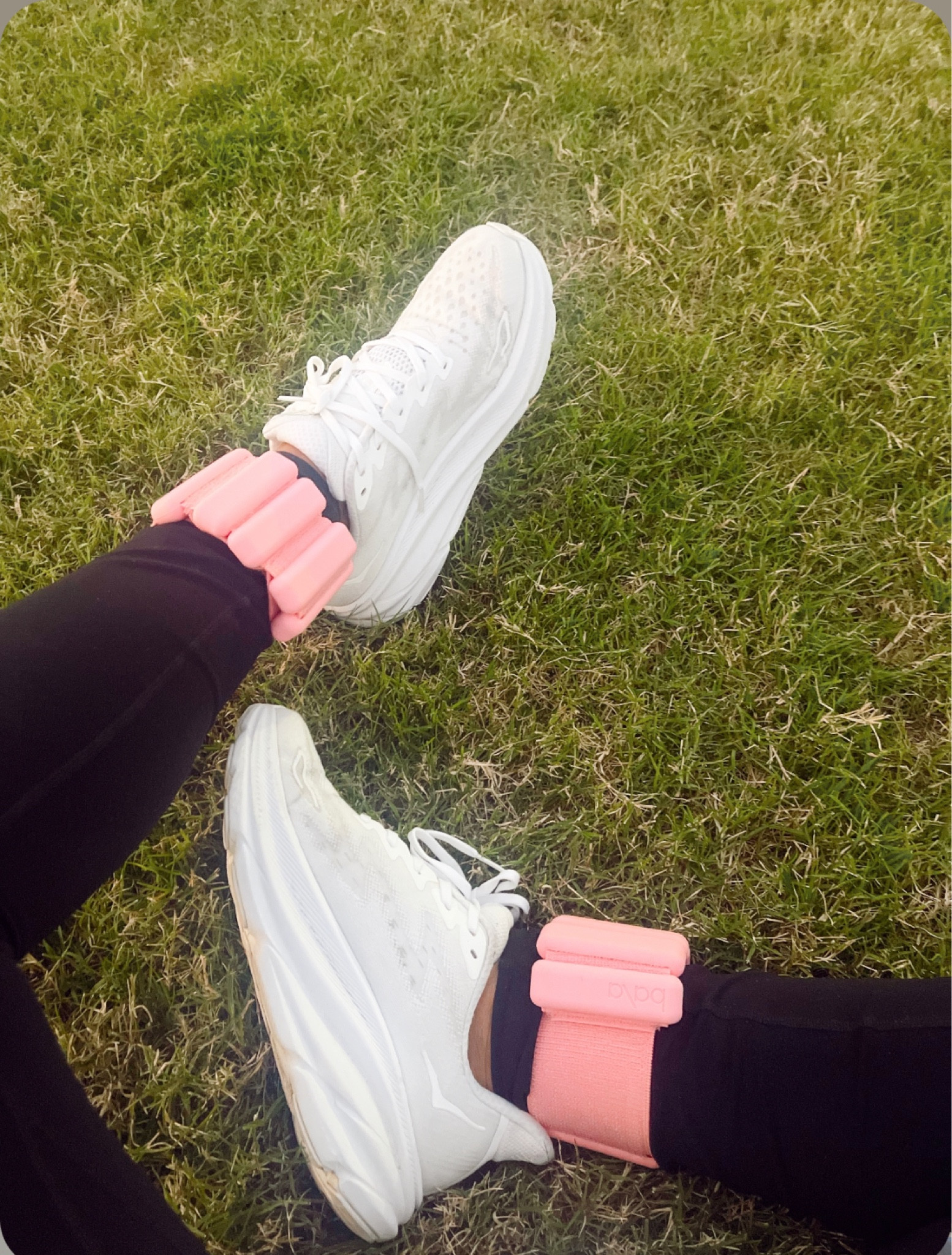 my walking essentials:

Bala wrist & ankle weights 
Hoka Clifton 9 tennis shoes 

fitness | walking wear | Hoka | Bala | Target | avamohsochic | health | lifestyle 

#LTKFitness #LTKGiftGuide #LTKActive