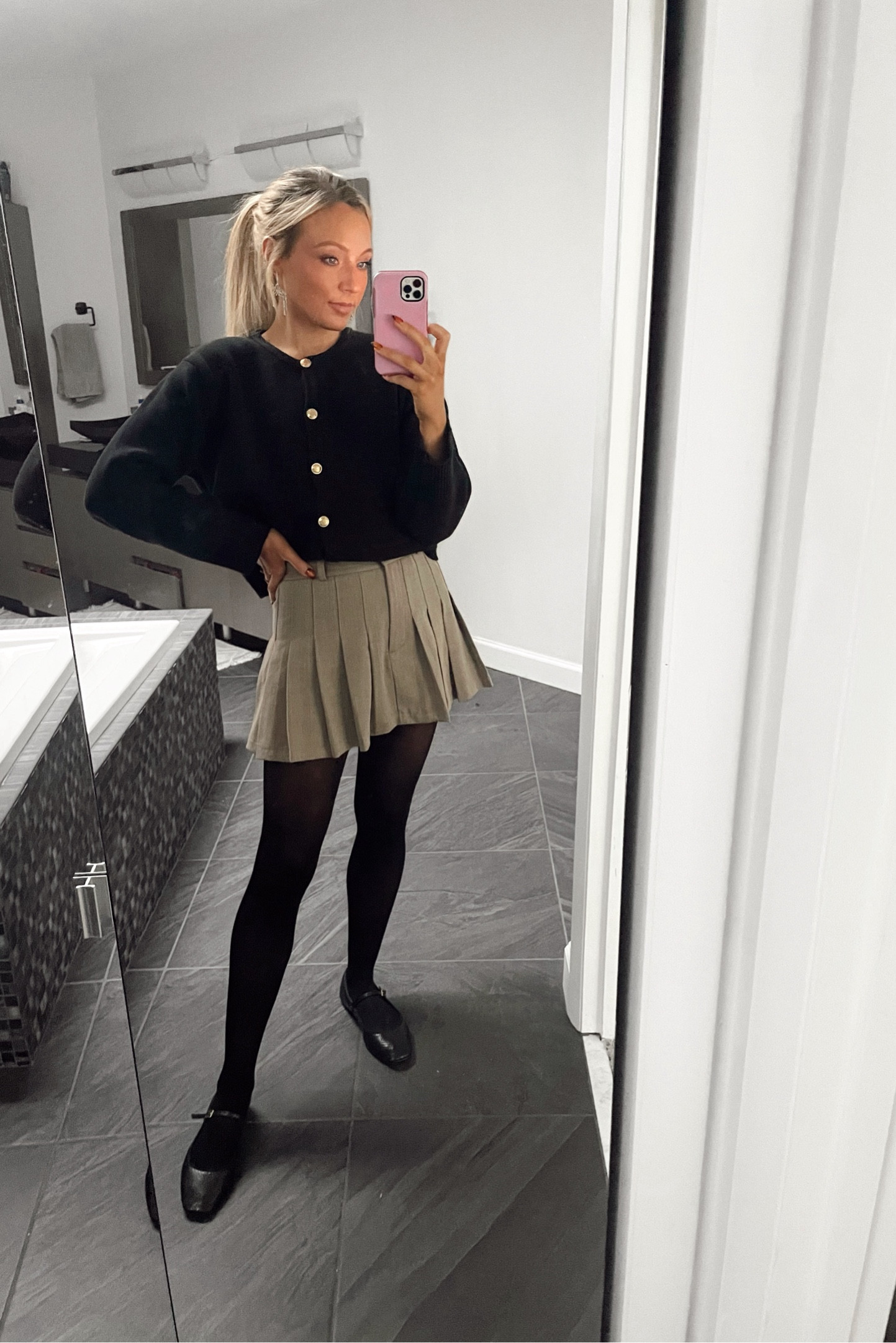 Fall OOTD
• Black Button Up Sweater: J. Crew (small)
• Pleated Mini Skort: Abercrombie (no longer available - will link similar option!)
• Semi Black tights (sheer ones would also be really cute!)
• Black Snake Embossed MaryJane Flats: J. Crew



#LTKStyleTip #LTKFindsUnder100 #LTKSaleAlert