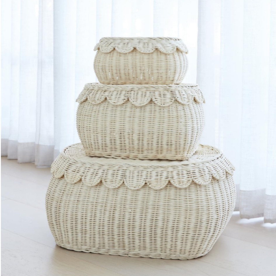 The sweetest scalloped stacking baskets

@ballarddesigns dupe

#LTKSaleAlert #LTKHome #LTKBaby