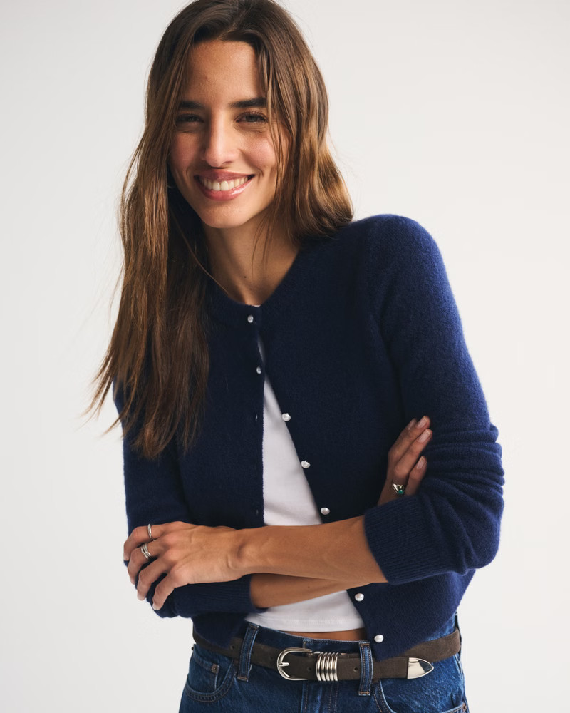 Merino Wool-Blend Shrunken Crew Cardigan | Abercrombie & Fitch (US)