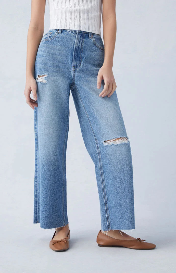 Women's Eco Medium Indigo Ripped Cropped Wide Leg Jeans - Size 27 | PacSun