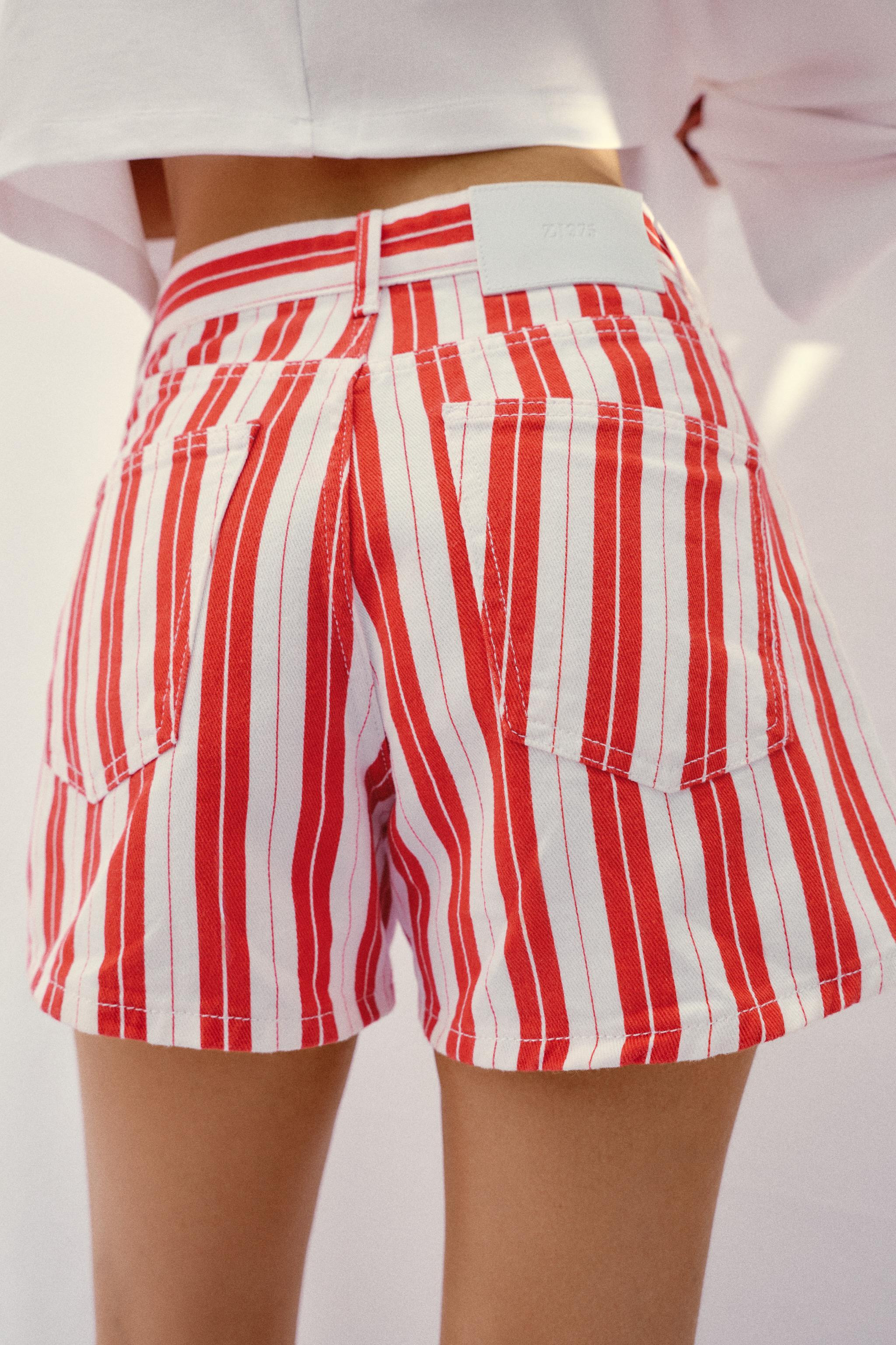 Short taille mi-haute avec poches avant et poches plaqu\u00e9es \u00e0 l'arri\u00e8re. Fermeture ... | Zara FR