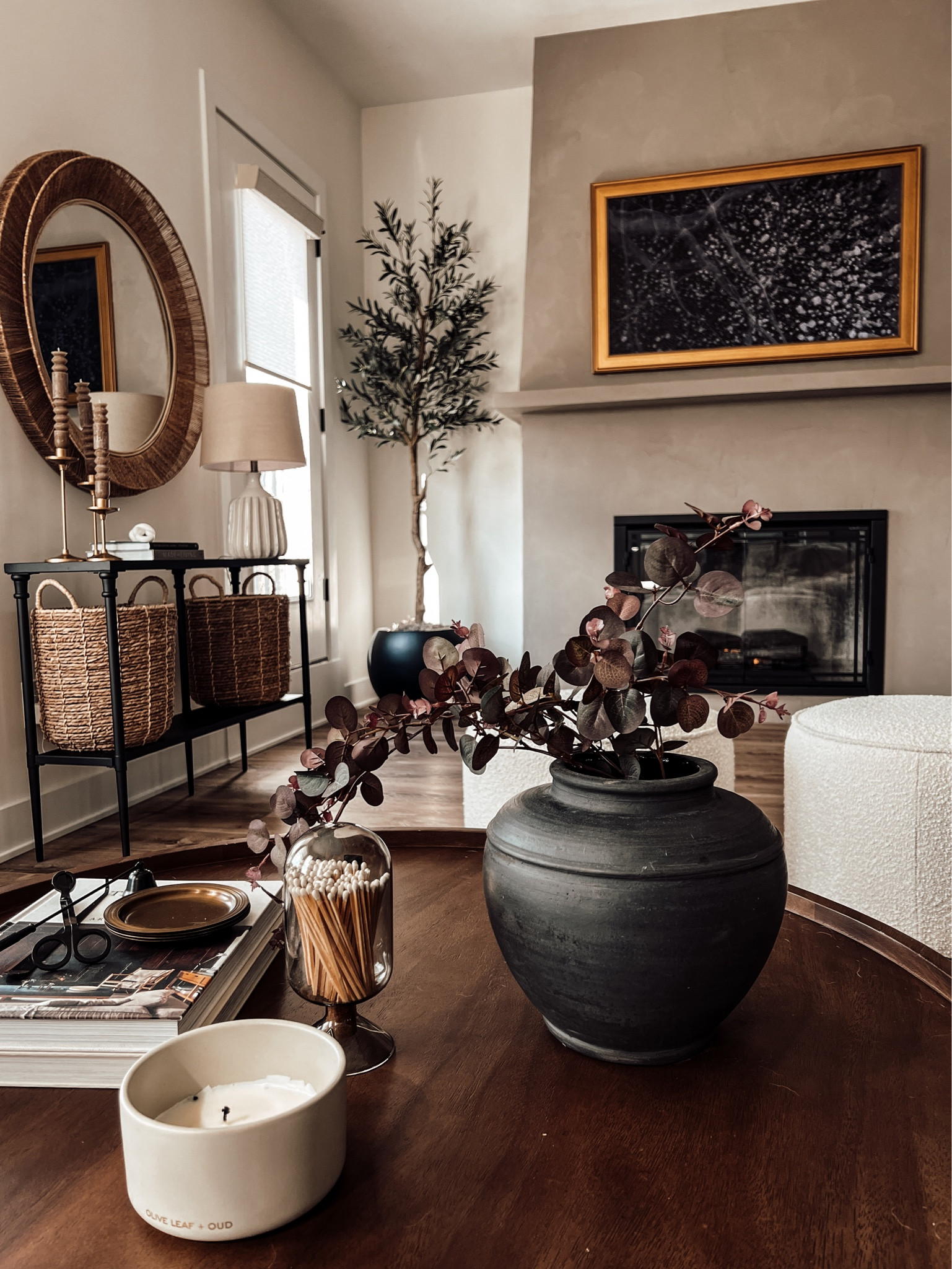 Living Room Decor

#LTKhome #LTKfindsunder50 #LTKfindsunder100