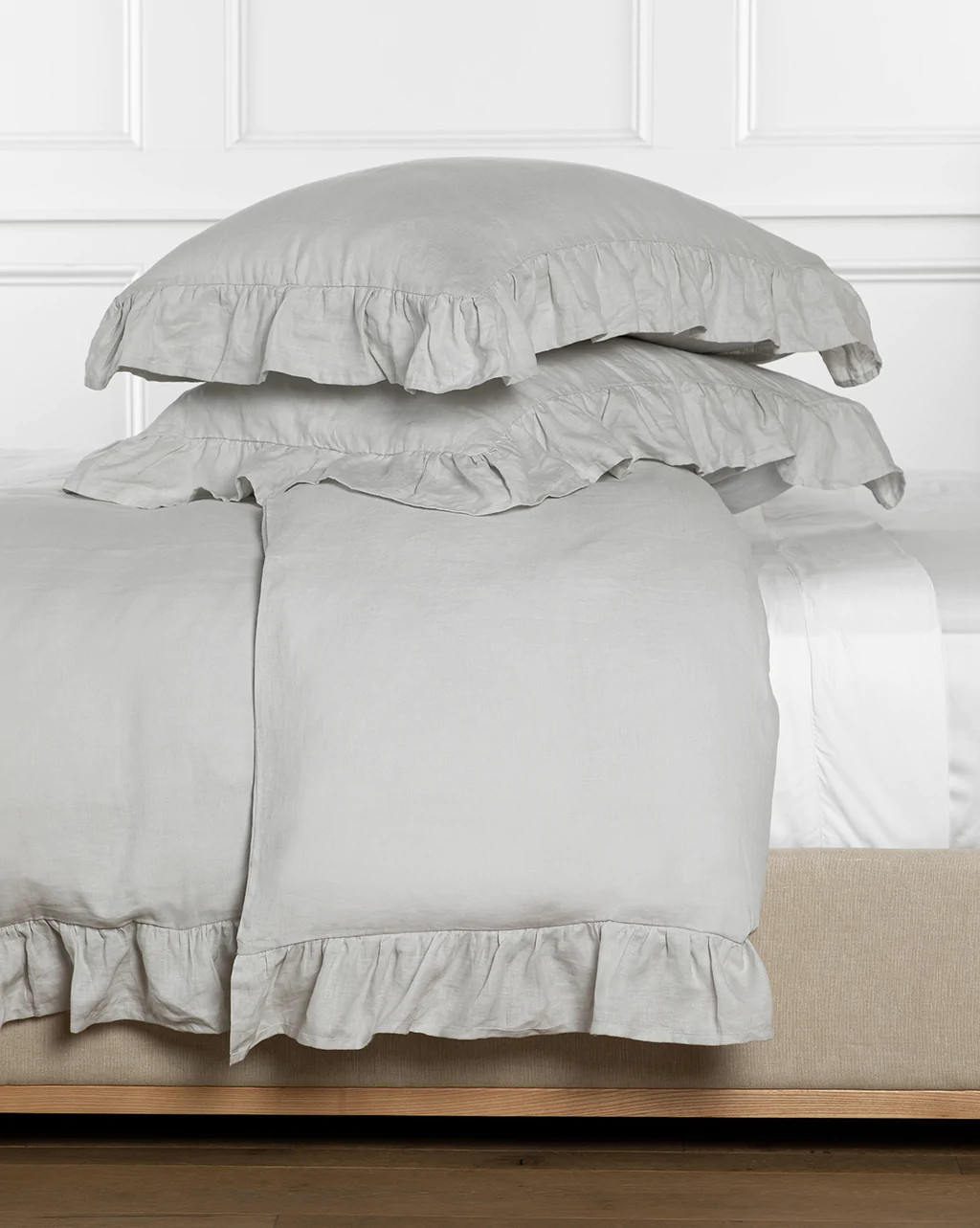 Ruffle Linen Duvet | McGee & Co.