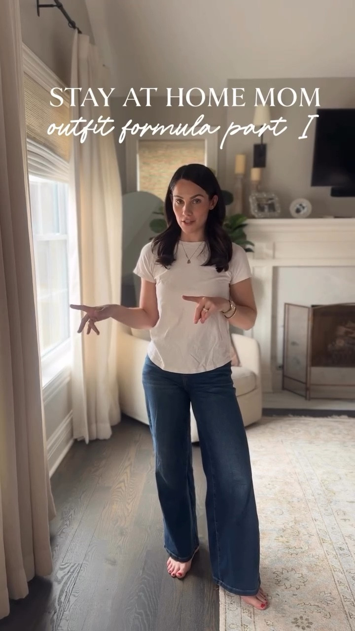 My formula for quickly putting together comfortable, classic & stylish outfits for mom life & beyond! 

Favorite white tshirts - @madewell @jcrewfactory 
Favorite comfy wide leg denim - @bananarepublicfactory 
Favorite sneakers - @veja 
Favorite flays - @margauxny 

#momoutfit #outfitformula #momstyle #sahmstyle #styletips