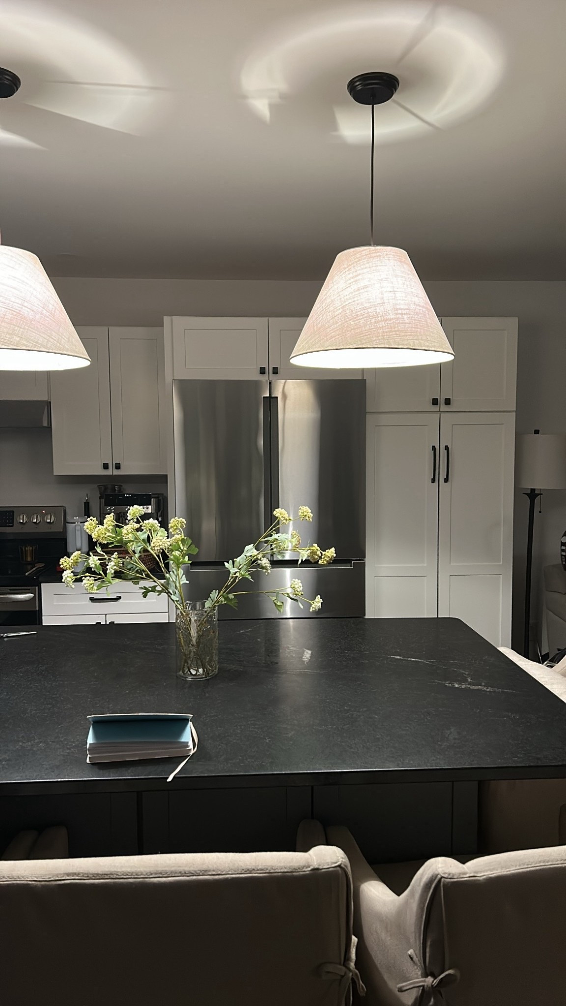 The best and most inexpensive pendant lights 🙌🏼

#LTKHome
