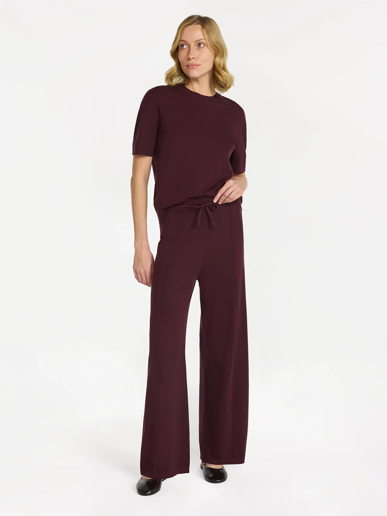 Time and Tru Women's Jersey Short Sleeve Top and Sweater Pants Set, 2-Piece, Sizes XS-3XL | Walmart (US)