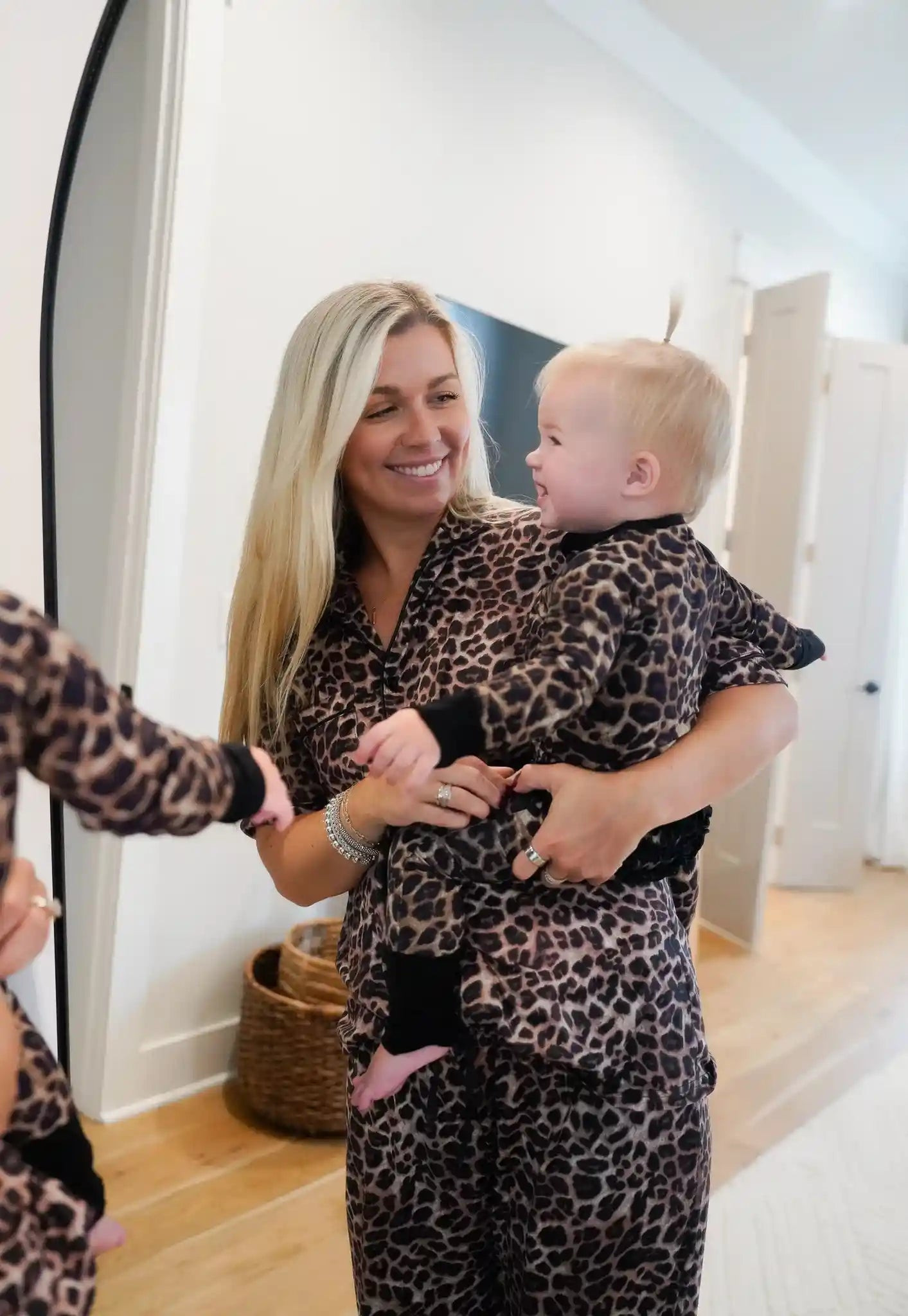 Leopard - Bamboo Sleeper | KenzKustomz